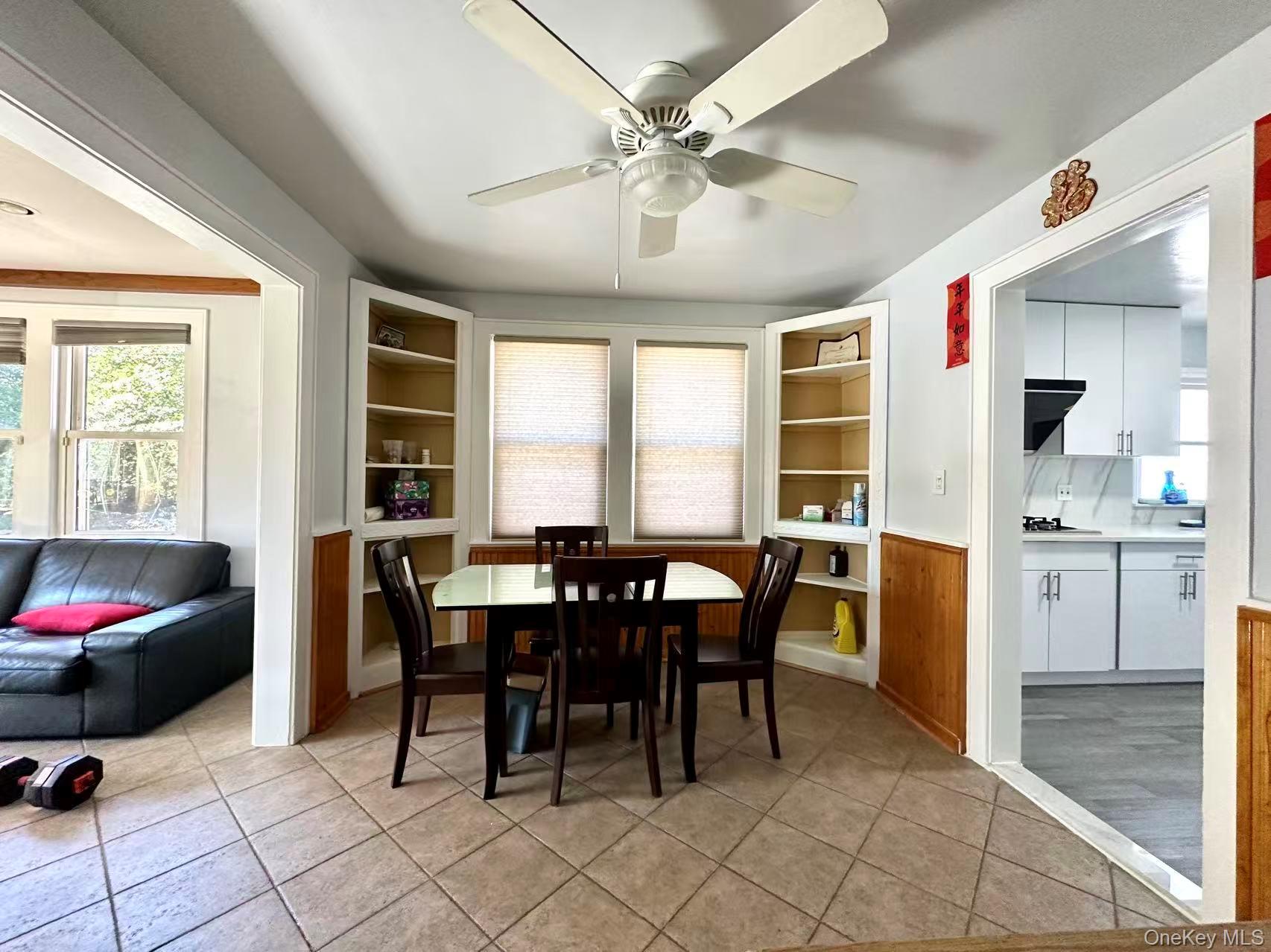 215 Mineola Avenue Property Photo 6