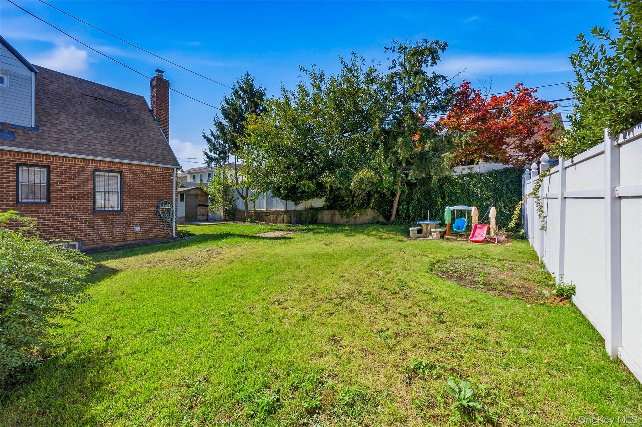 11546 210th Street Property Photo 17