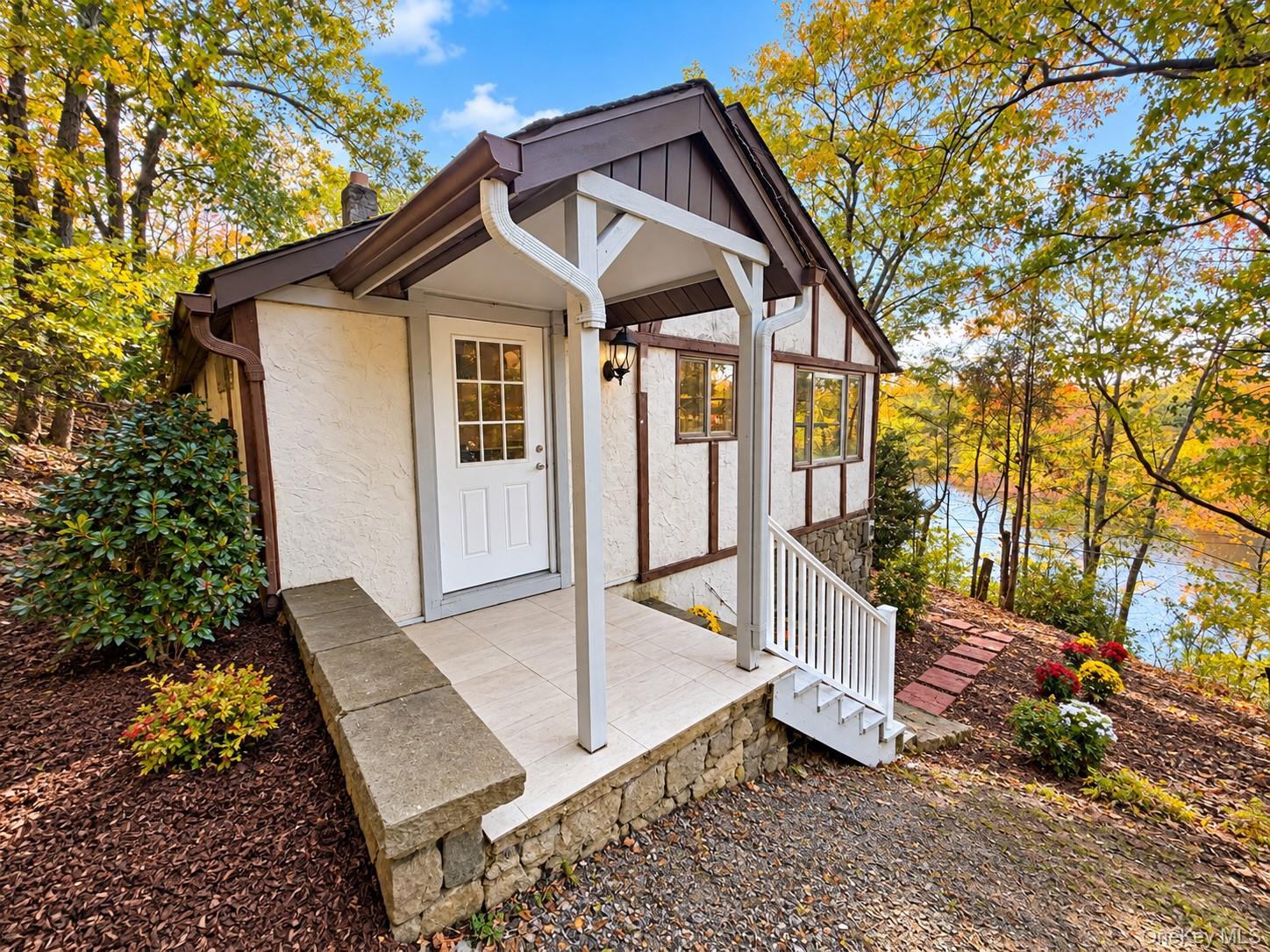 13 S Shore Drive Property Photo 3