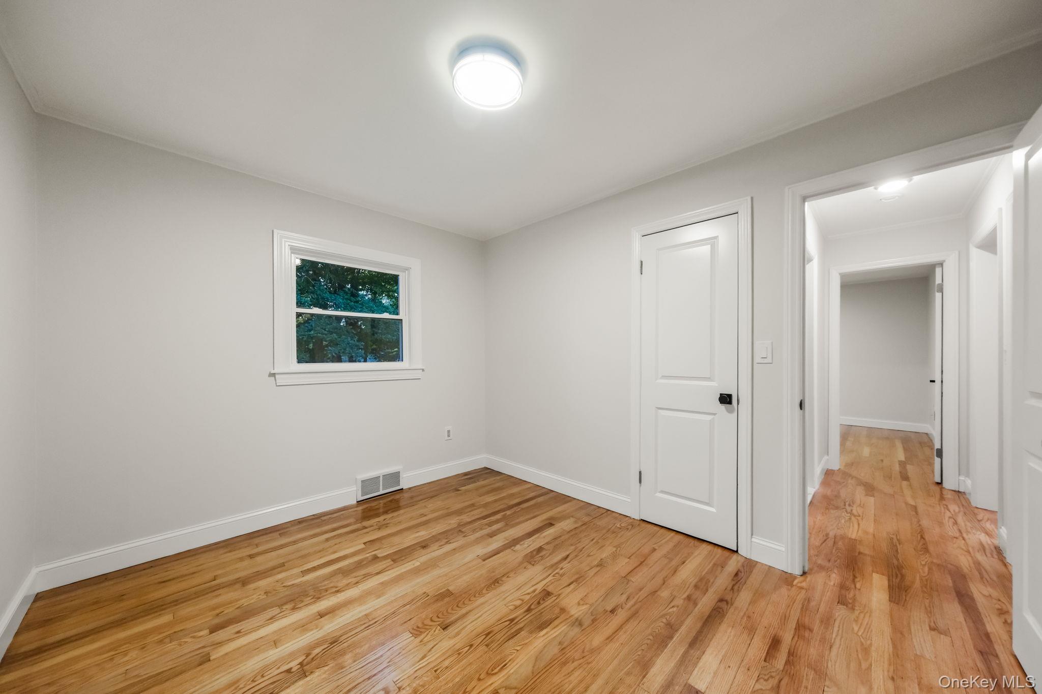 16 Knollwood Road Property Photo 13
