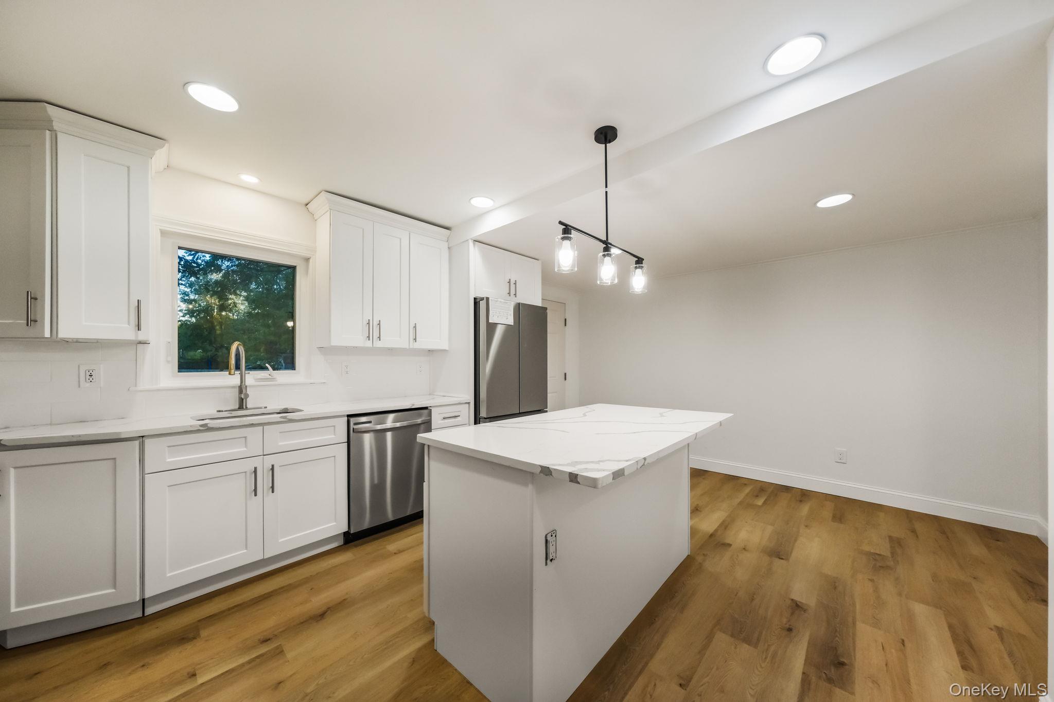 16 Knollwood Road Property Photo 17