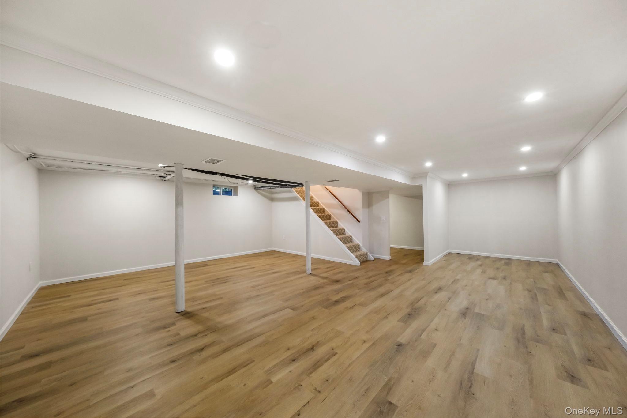 16 Knollwood Road Property Photo 23
