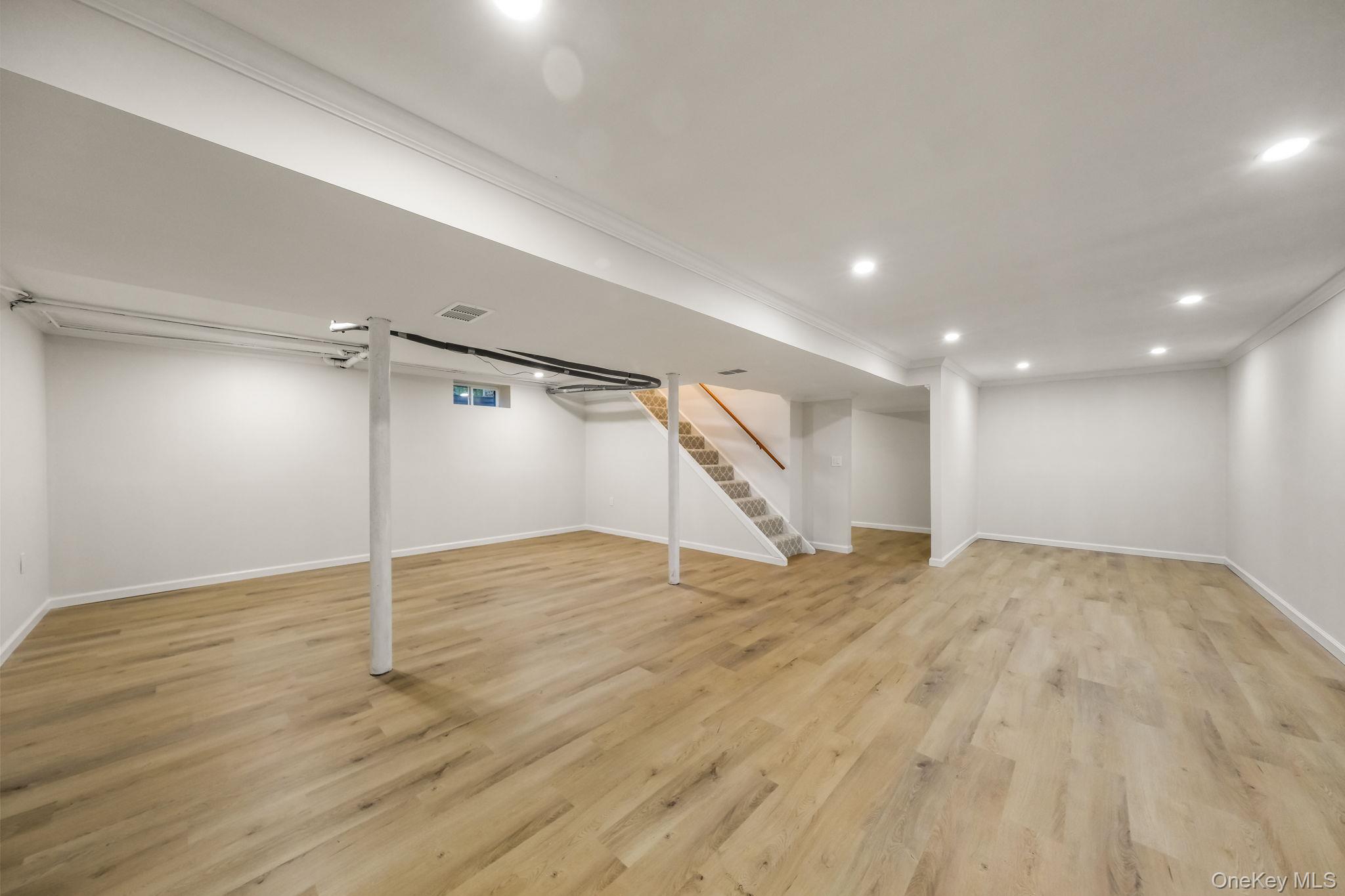 16 Knollwood Road Property Photo 24