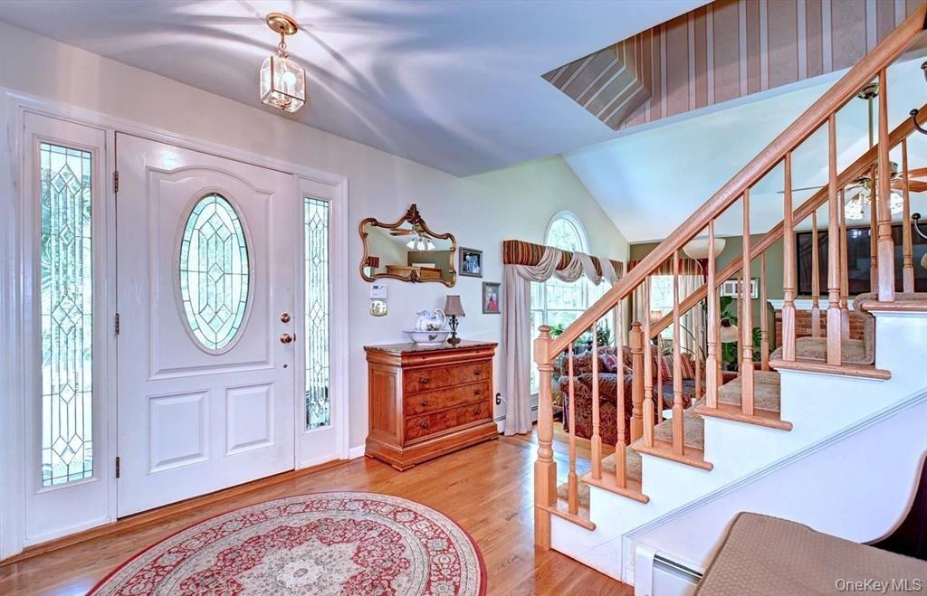 150 N Woods Drive Property Photo 4