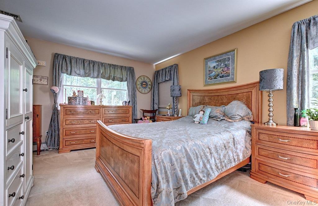 150 N Woods Drive Property Photo 14