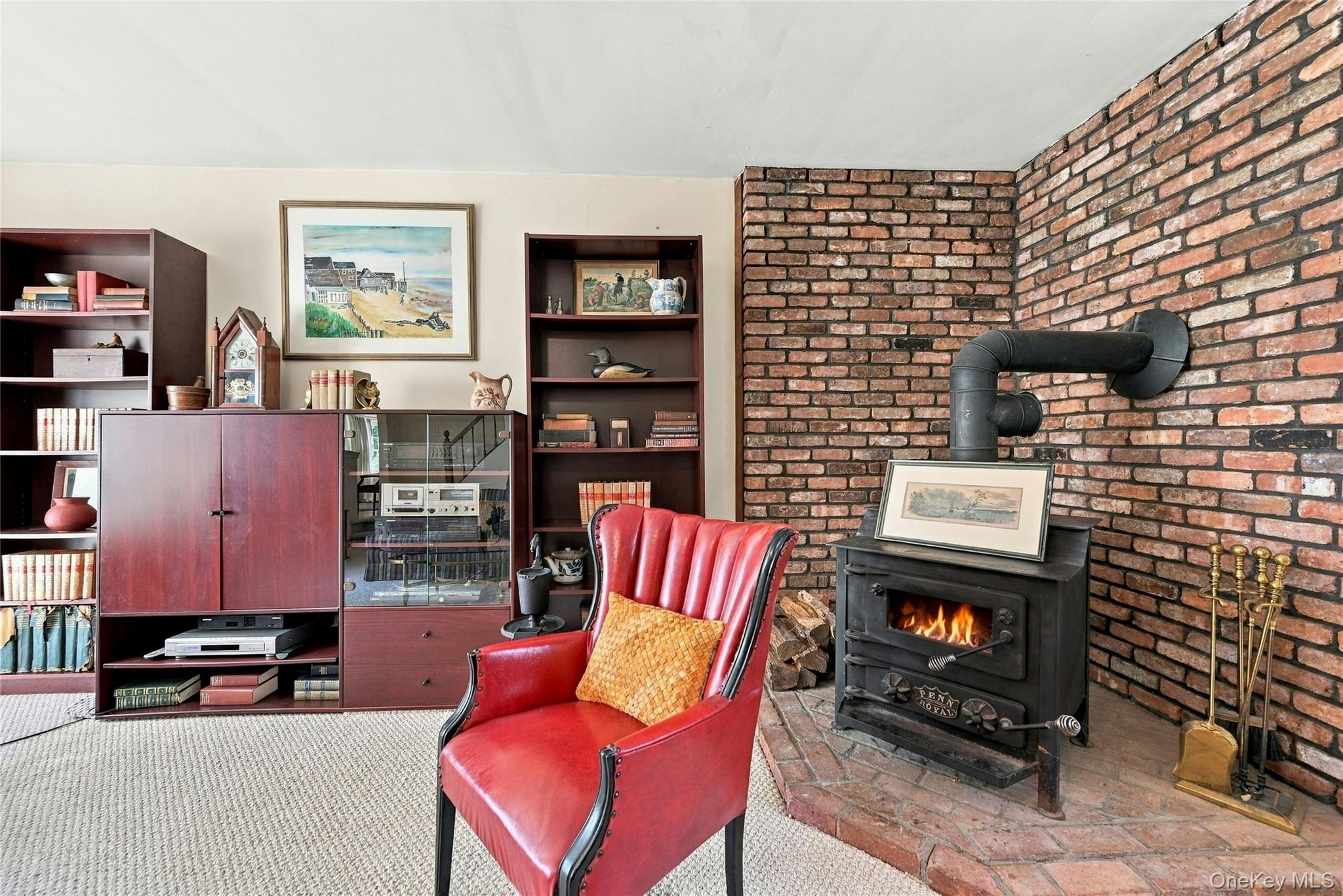 2 Milburn Lane Property Photo 11