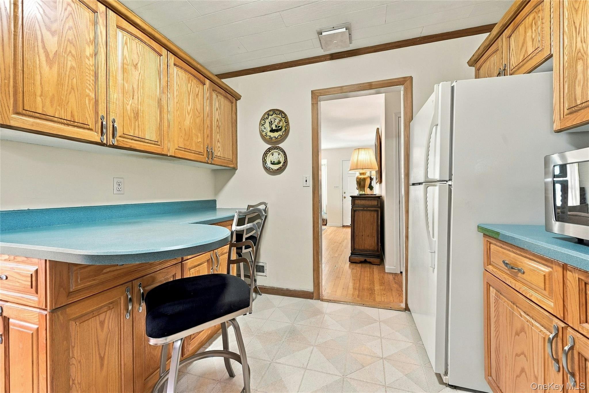 2 Milburn Lane Property Photo 17