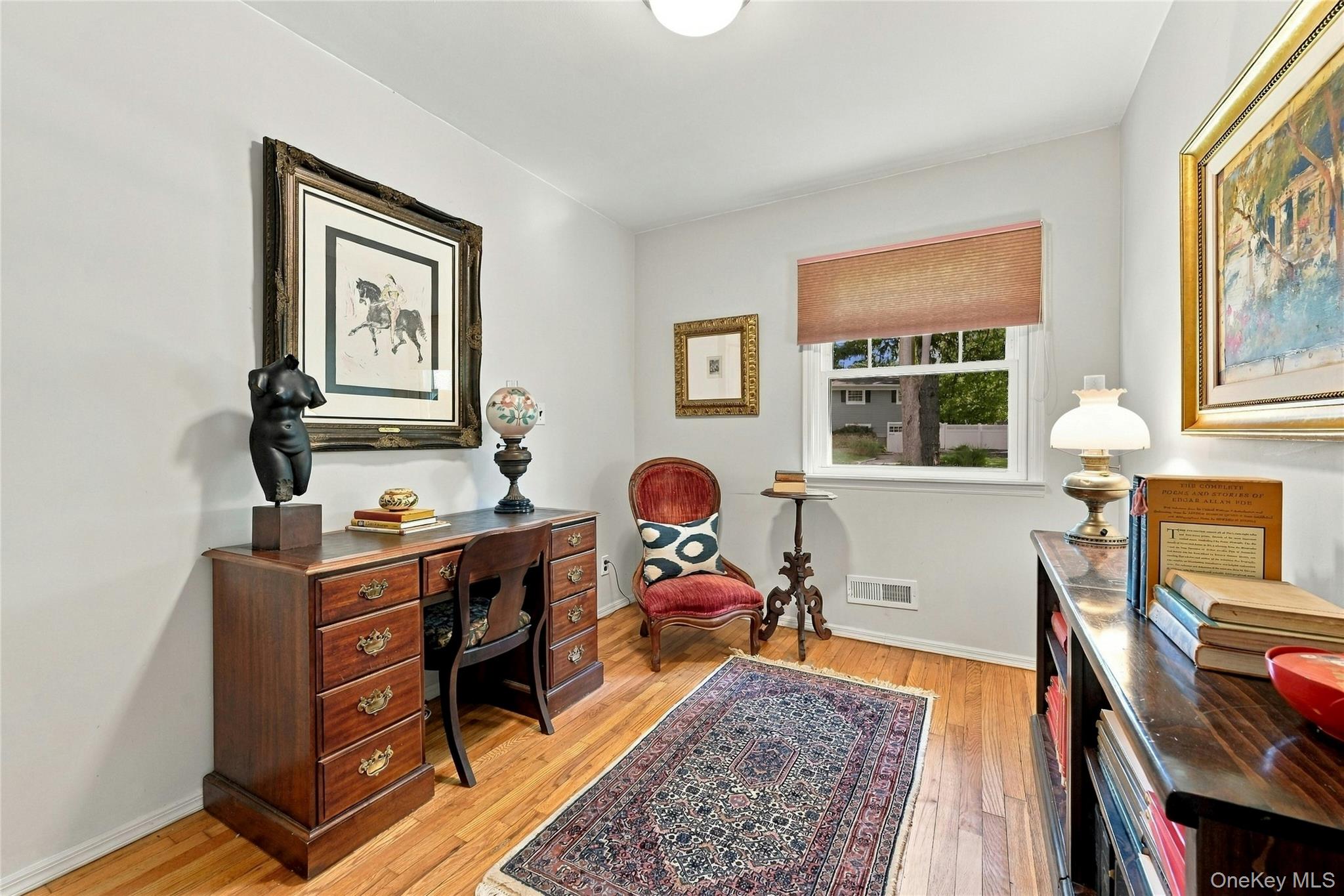 2 Milburn Lane Property Photo 23