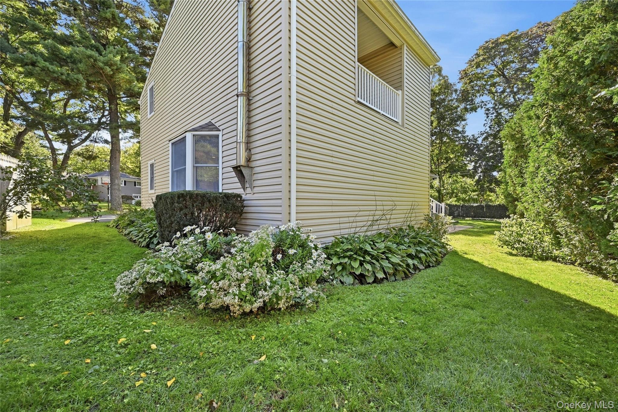 2 Milburn Lane Property Photo 36