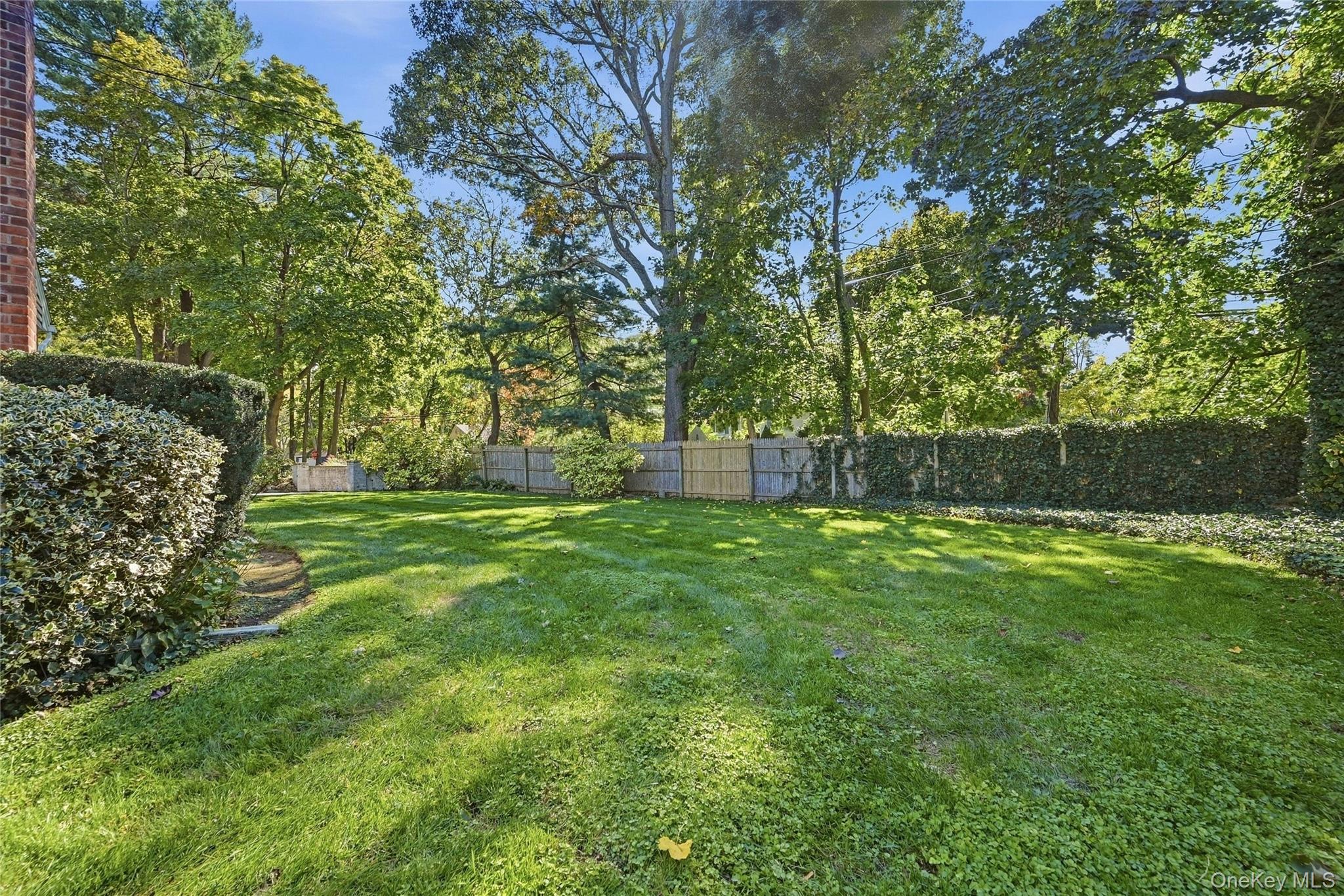 2 Milburn Lane Property Photo 39