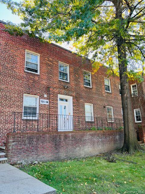 135-18 77 Ave 8f Property Photo 1