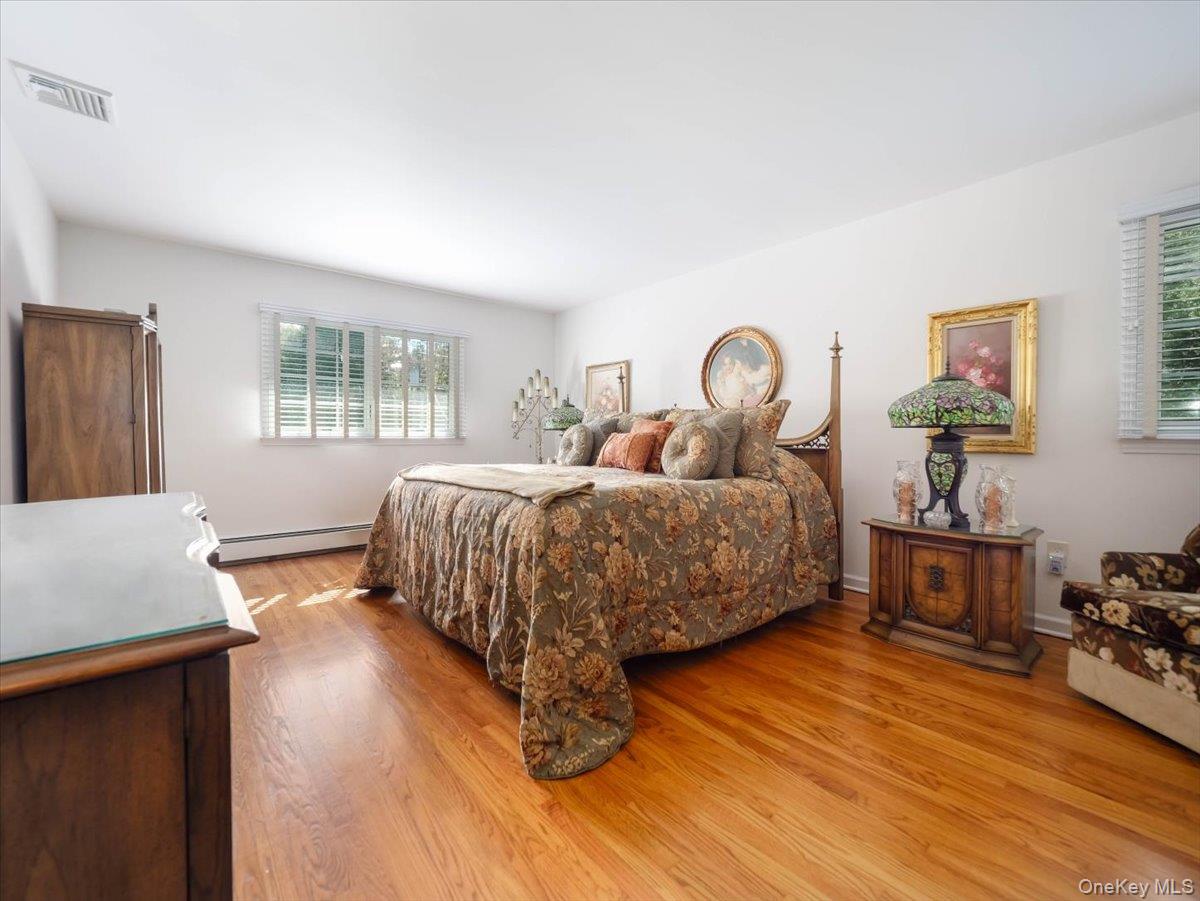 15 Sterling Forest Lane Property Photo 18