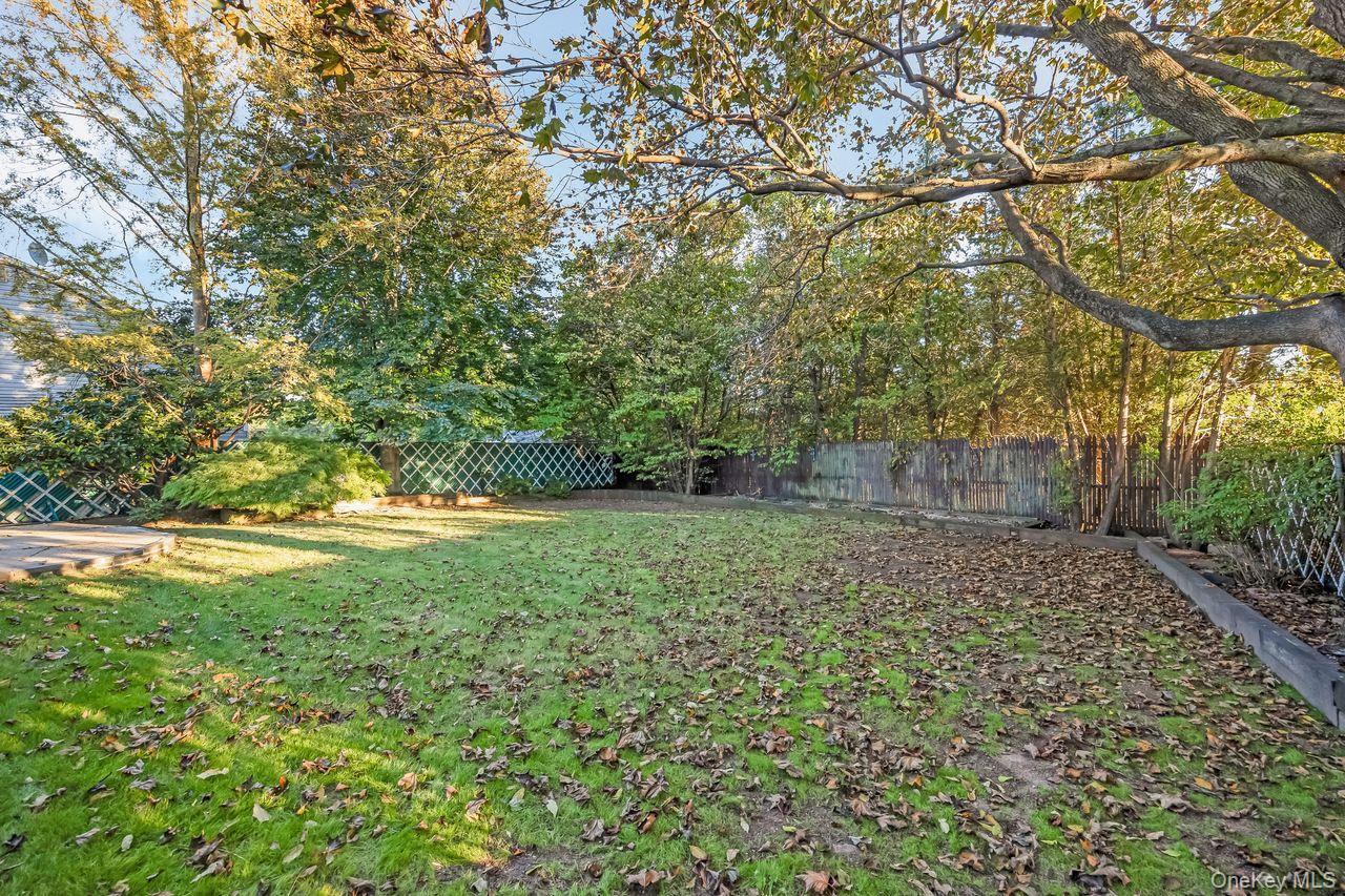 27 Clinton Lane Property Photo 17
