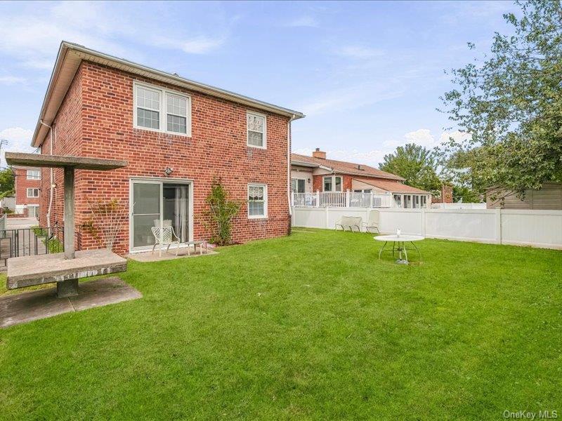 3192 Hatting Place Property Photo 3