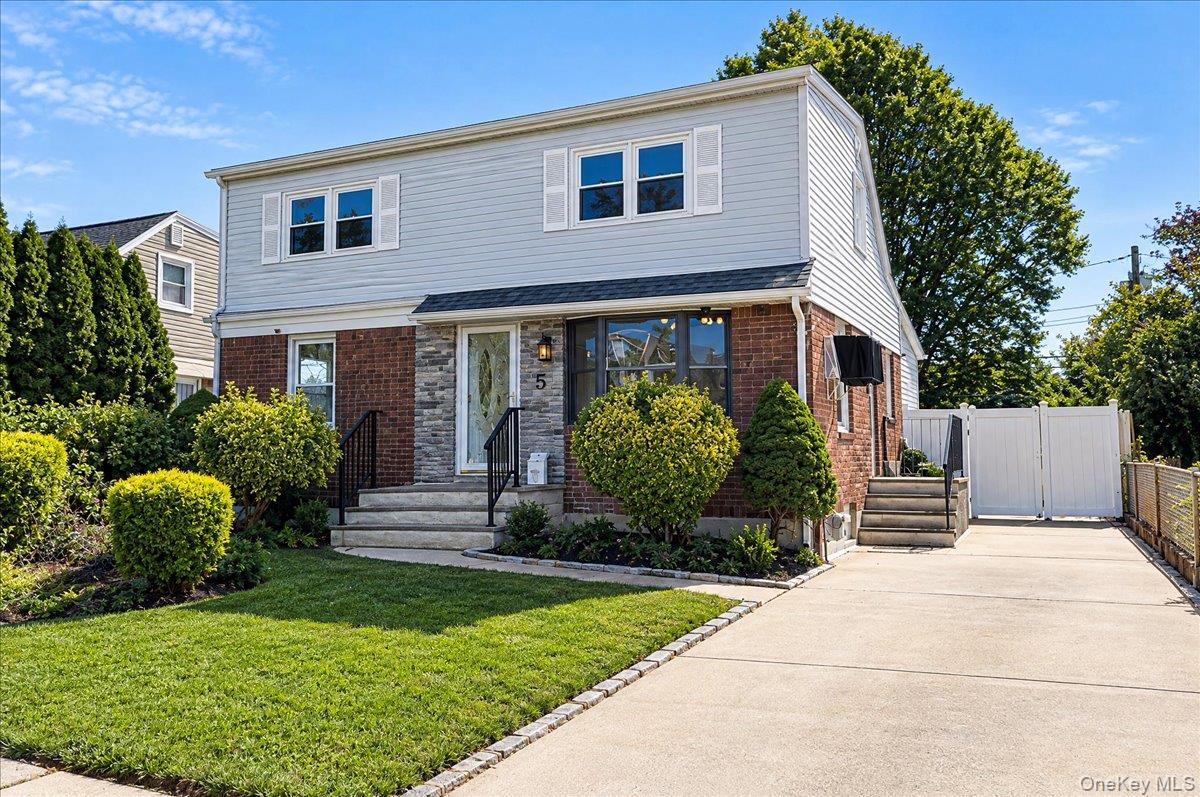 5 Edward Avenue Property Photo 1