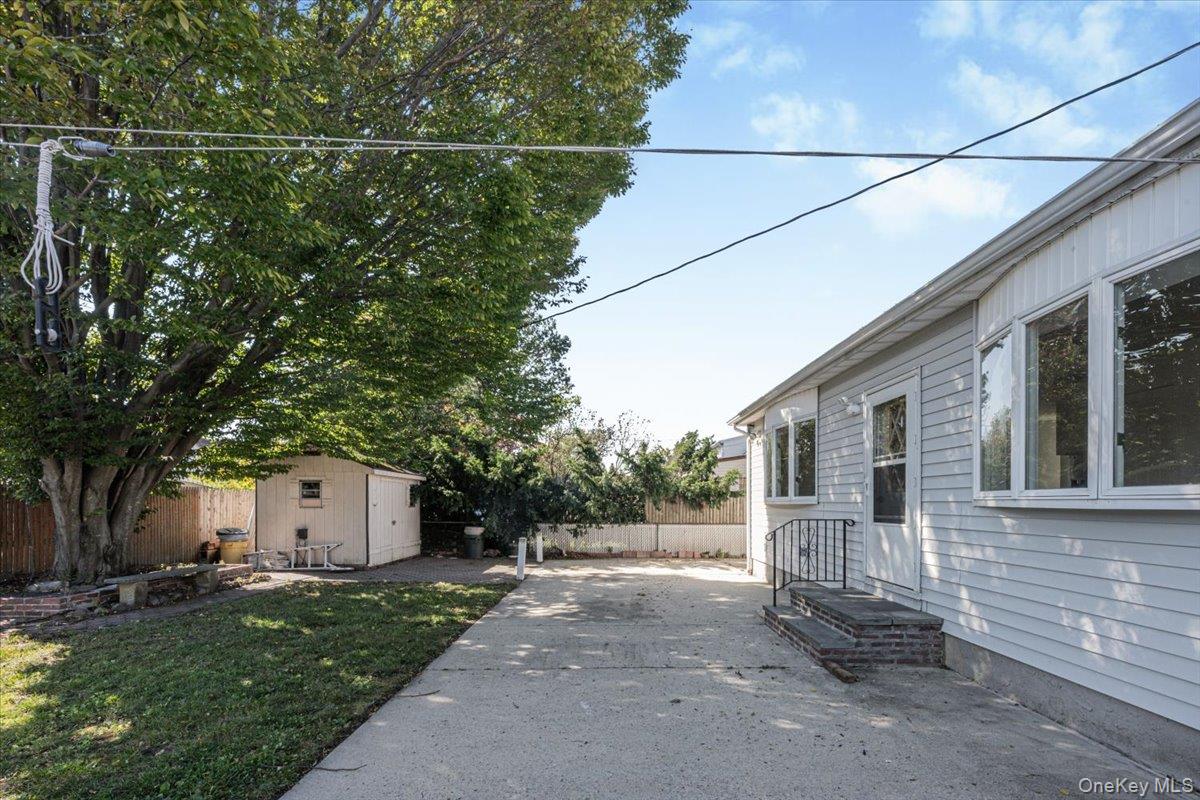 5 Edward Avenue Property Photo 23