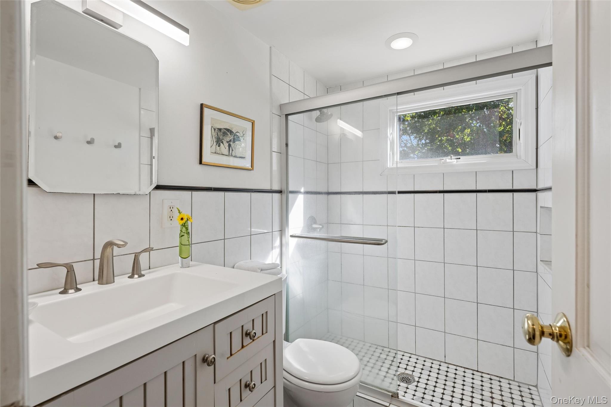 27 Ocean Avenue Property Photo 10
