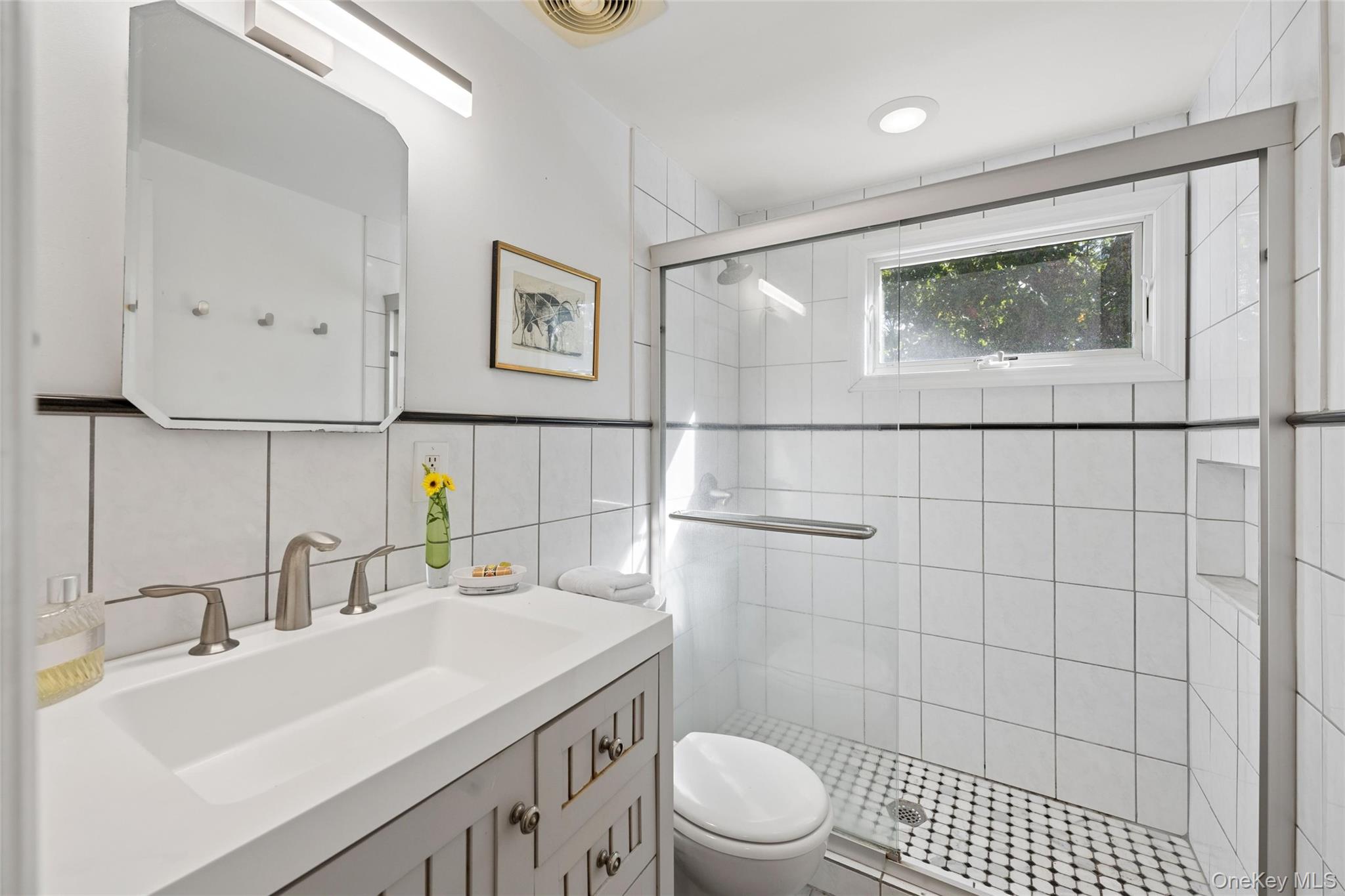 27 Ocean Avenue Property Photo 15