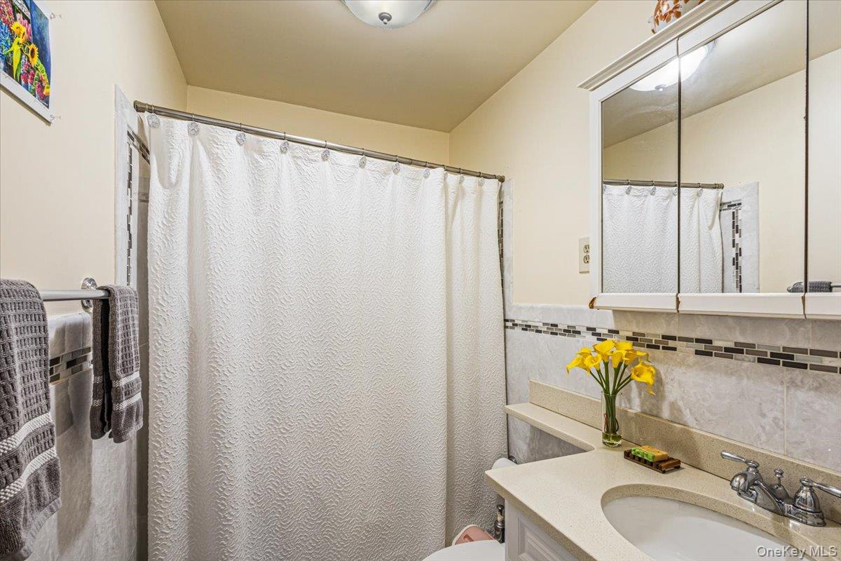 58-03 Calloway Street 6l Property Photo 24