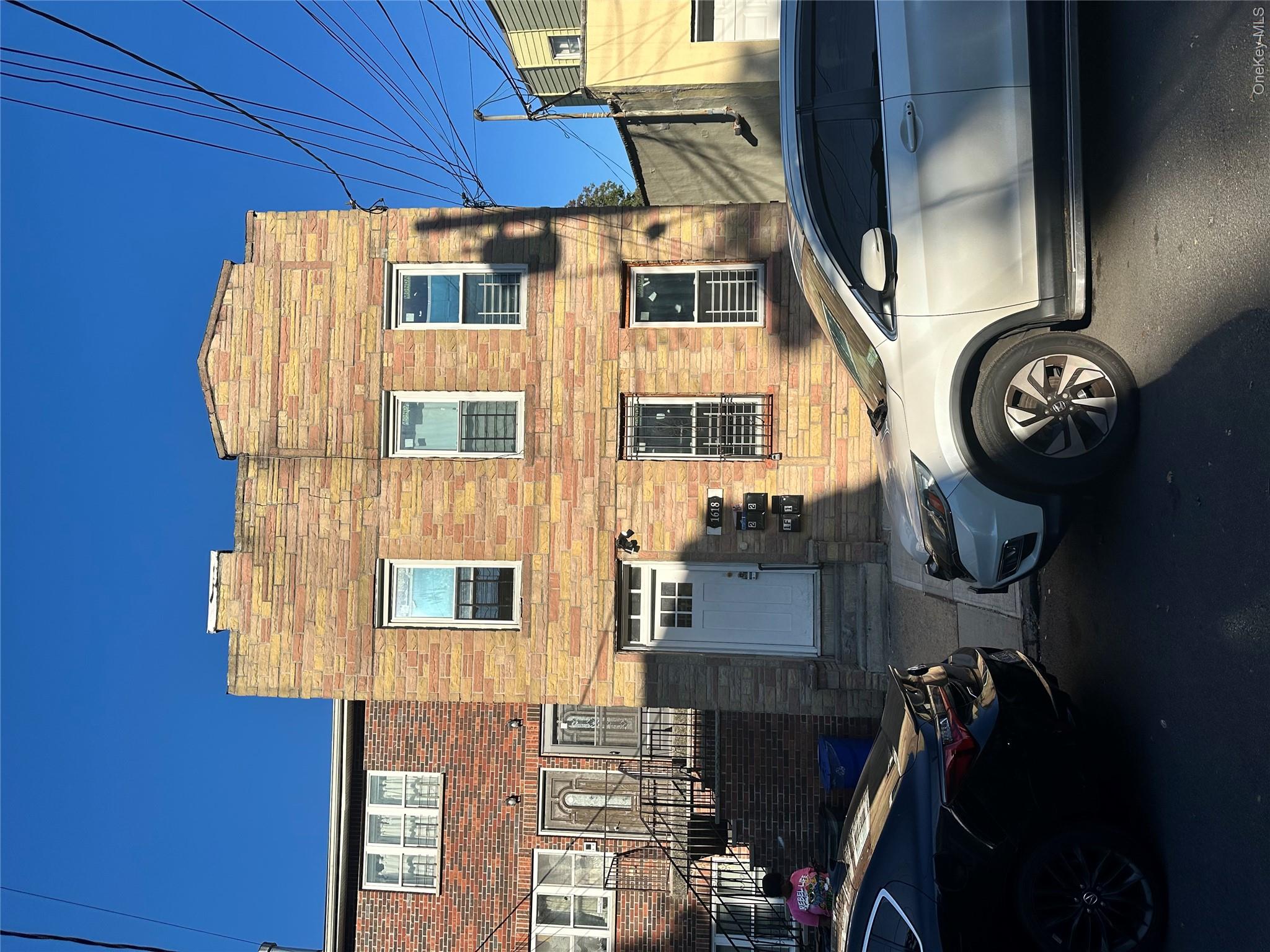 1618 Taylor Avenue Property Photo 1