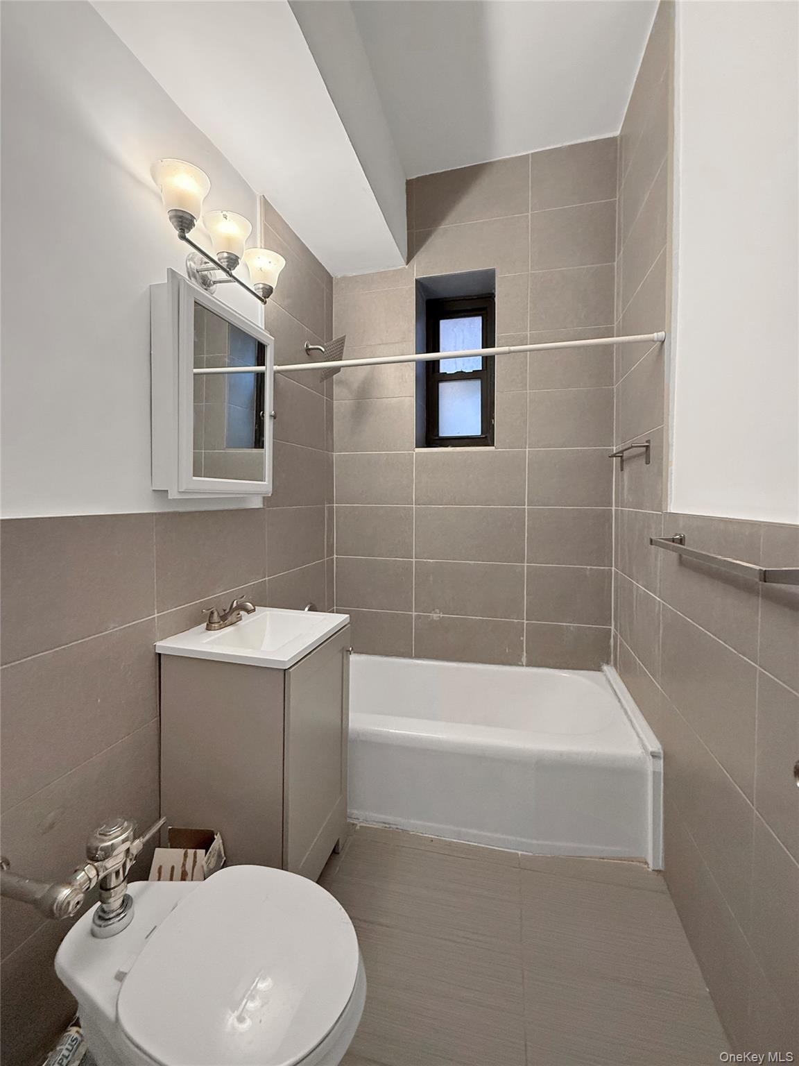 3616 Henry Hudson Parkway #1as Property Photo 9
