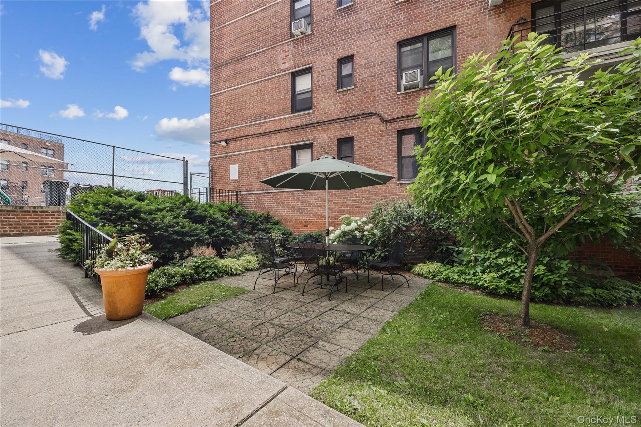 3616 Henry Hudson Parkway #1as Property Photo 17