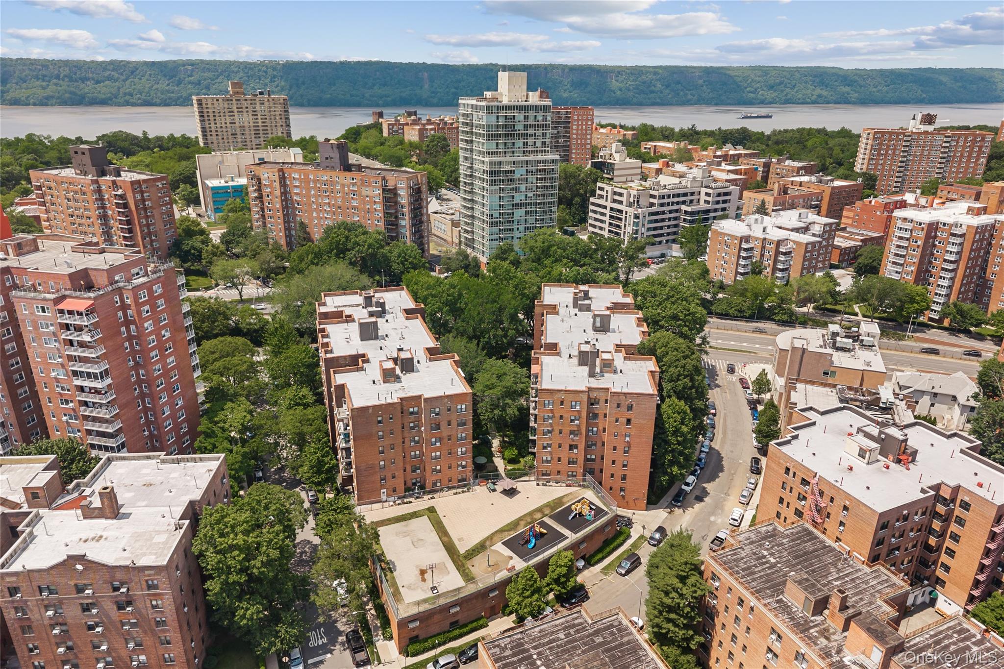 3616 Henry Hudson Parkway #1as Property Photo 22