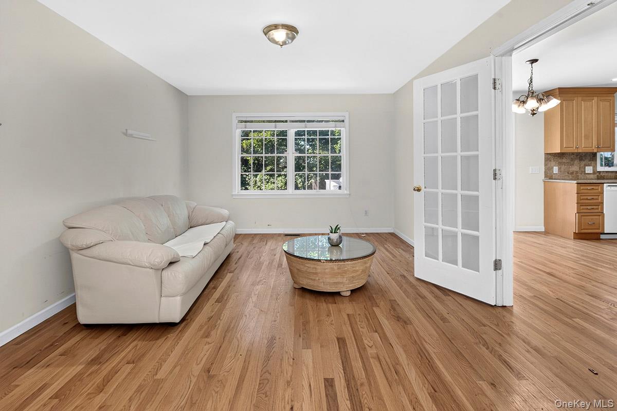 41 Mount Morris Avenue Property Photo 9