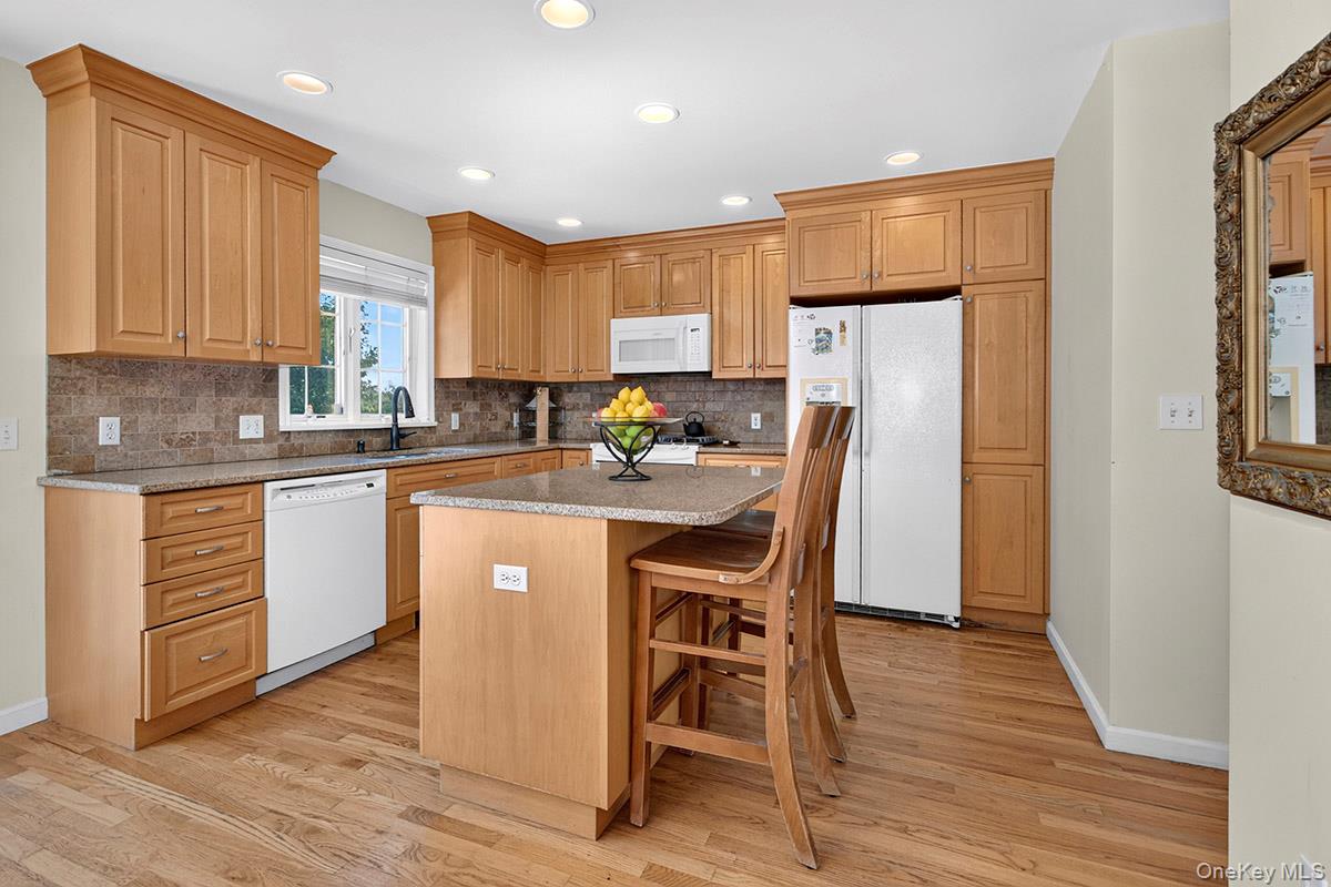 41 Mount Morris Avenue Property Photo 12