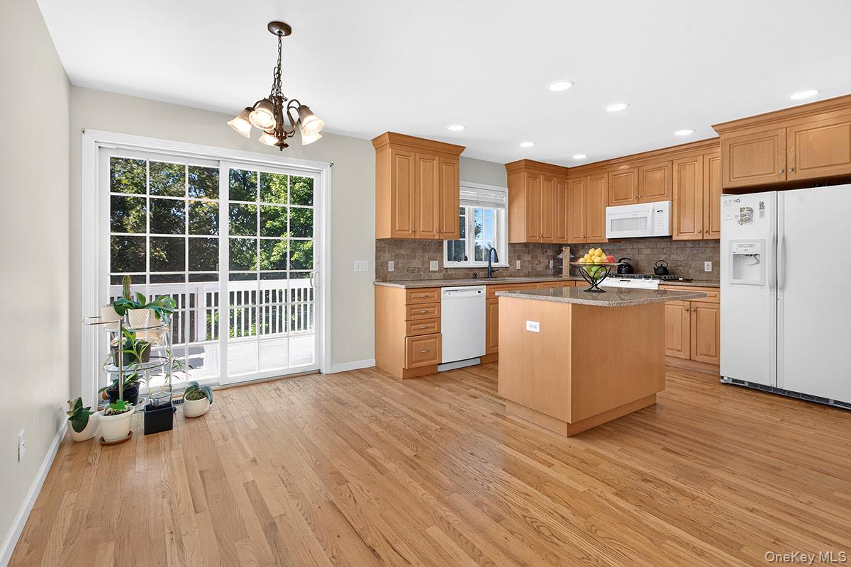 41 Mount Morris Avenue Property Photo 14