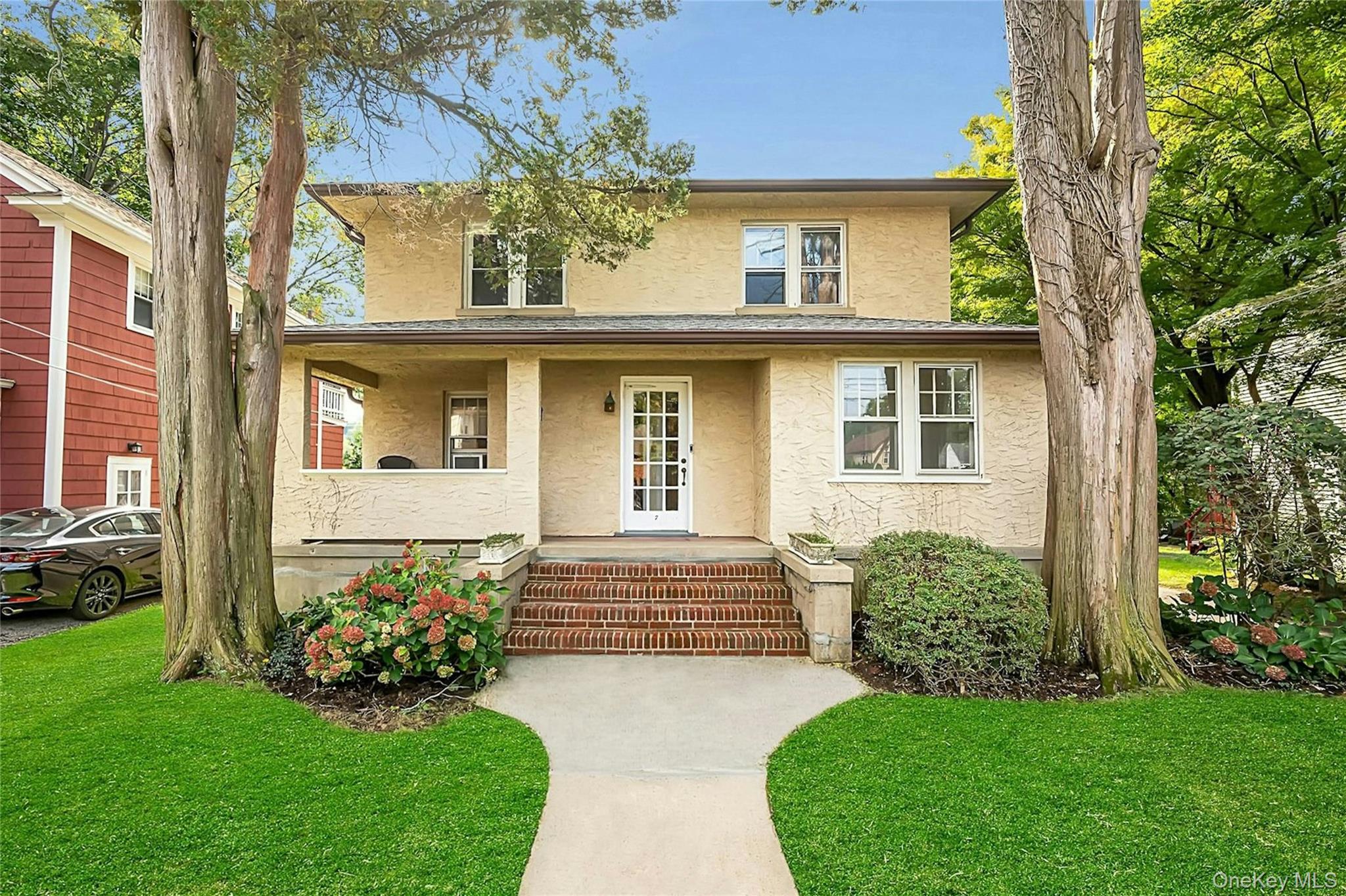 7 Holland Avenue Property Photo 1
