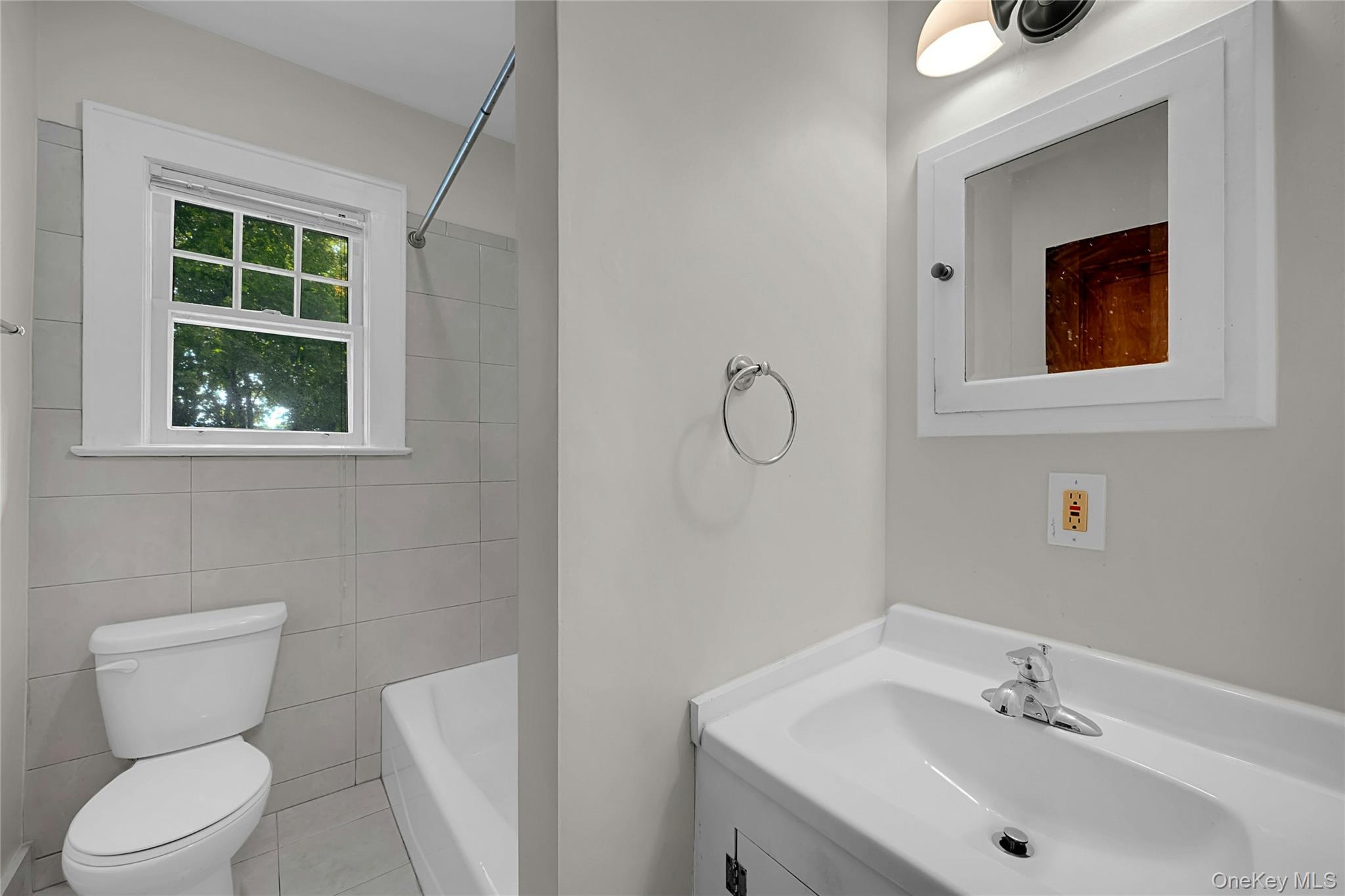 7 Holland Avenue Property Photo 22