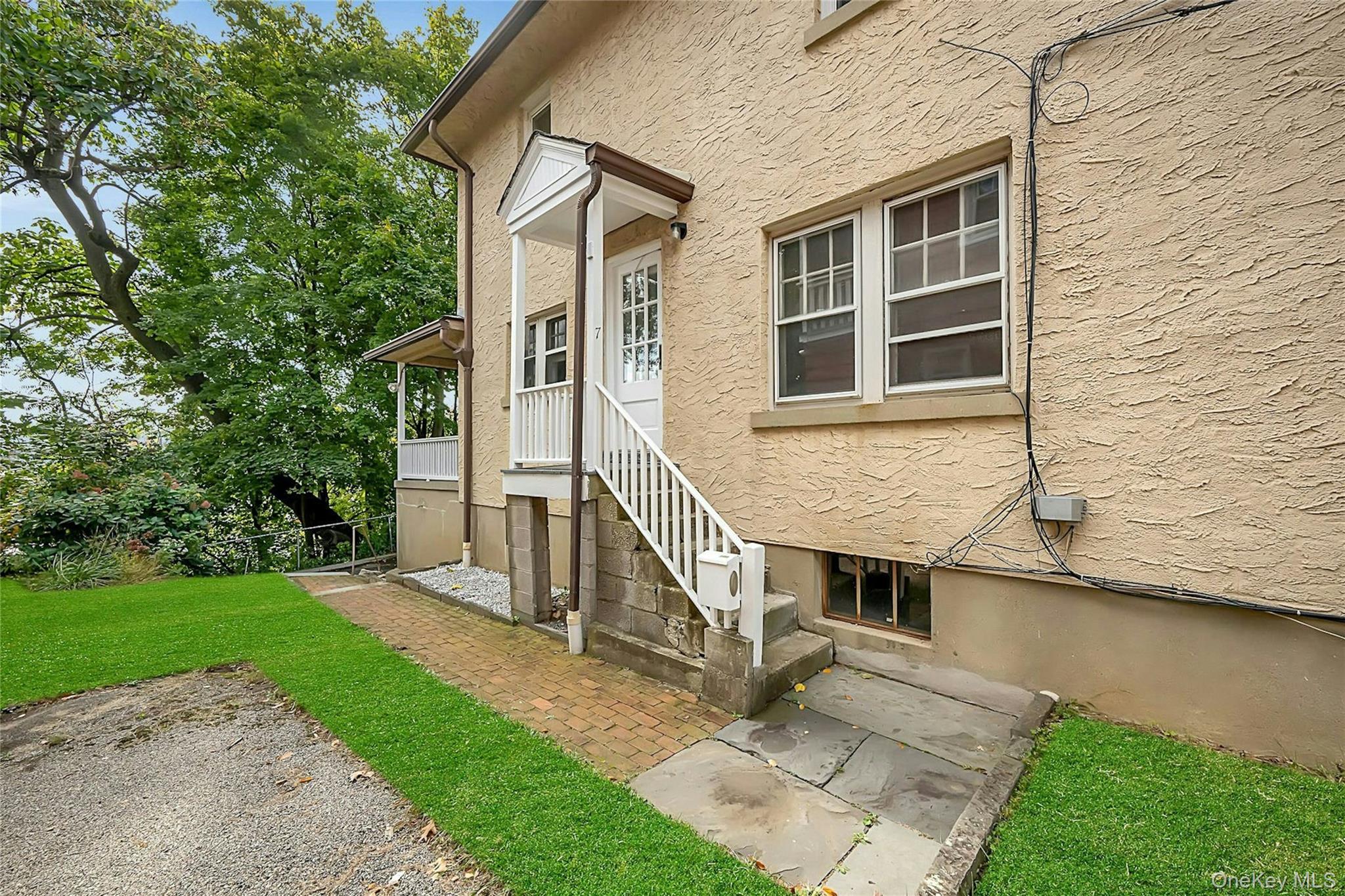 7 Holland Avenue Property Photo 24
