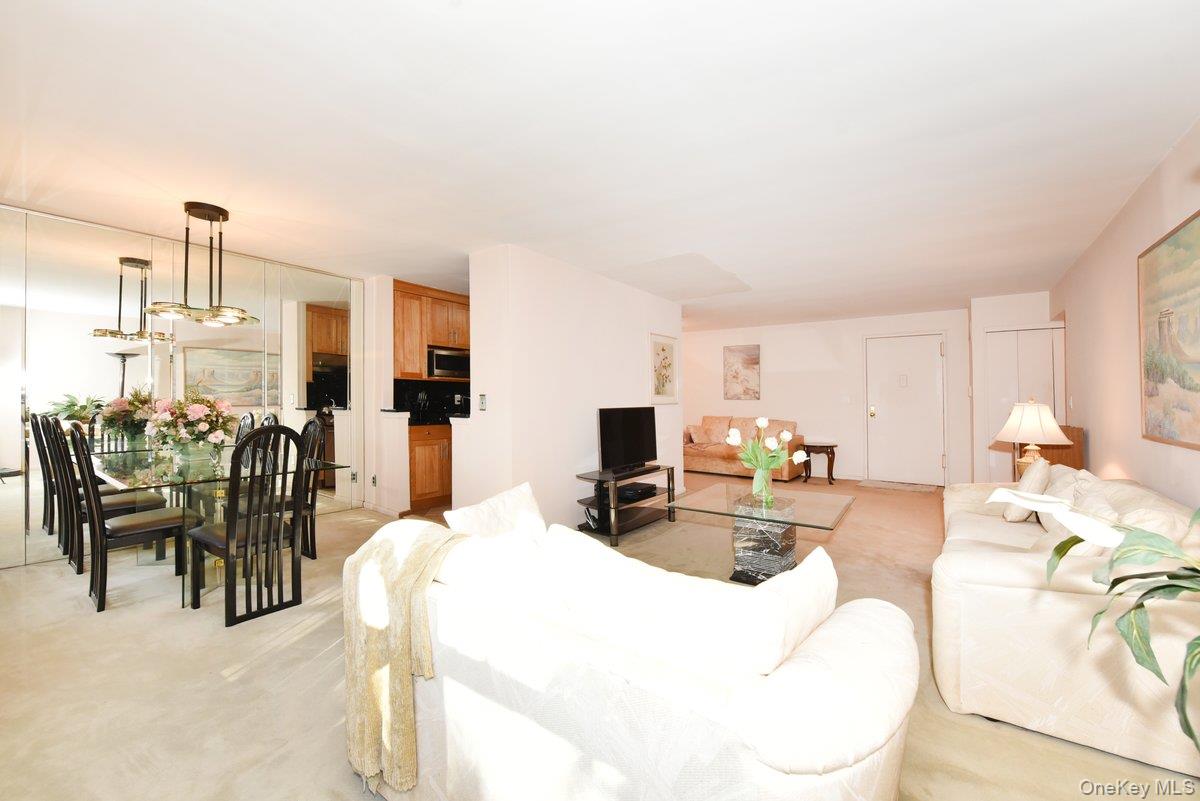 6 Birchwood Court 3f Property Photo 5