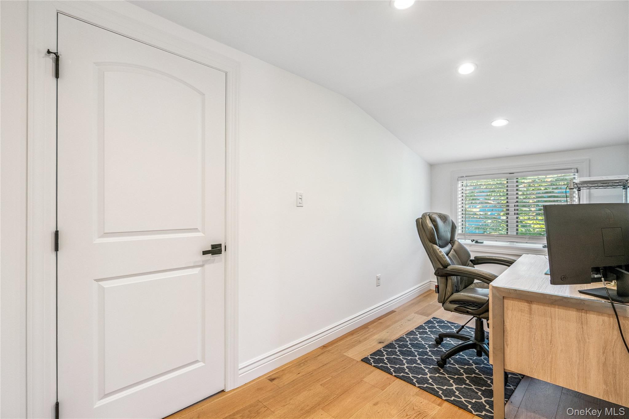 55 Cleveland Street Property Photo 27