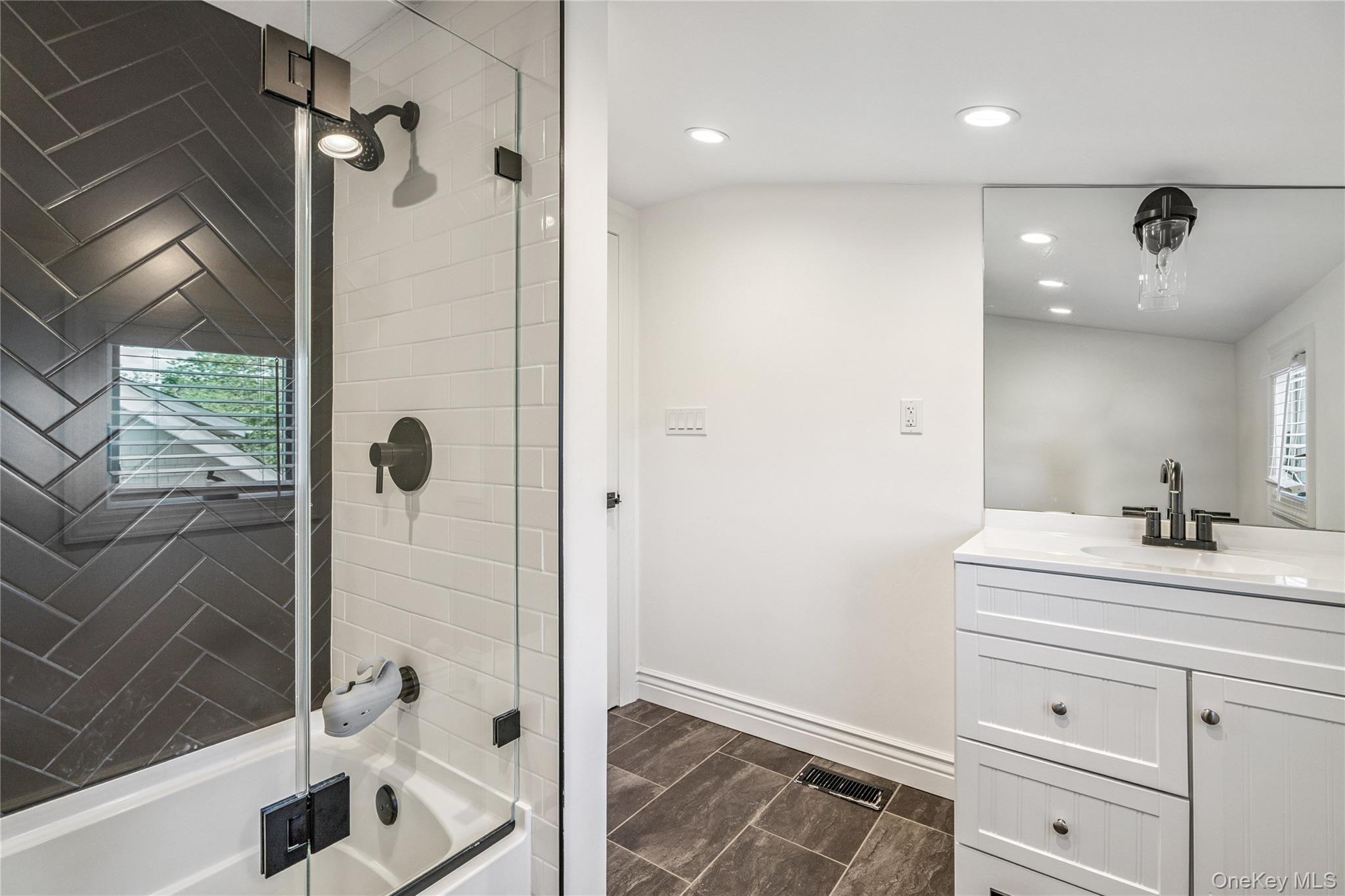 55 Cleveland Street Property Photo 30
