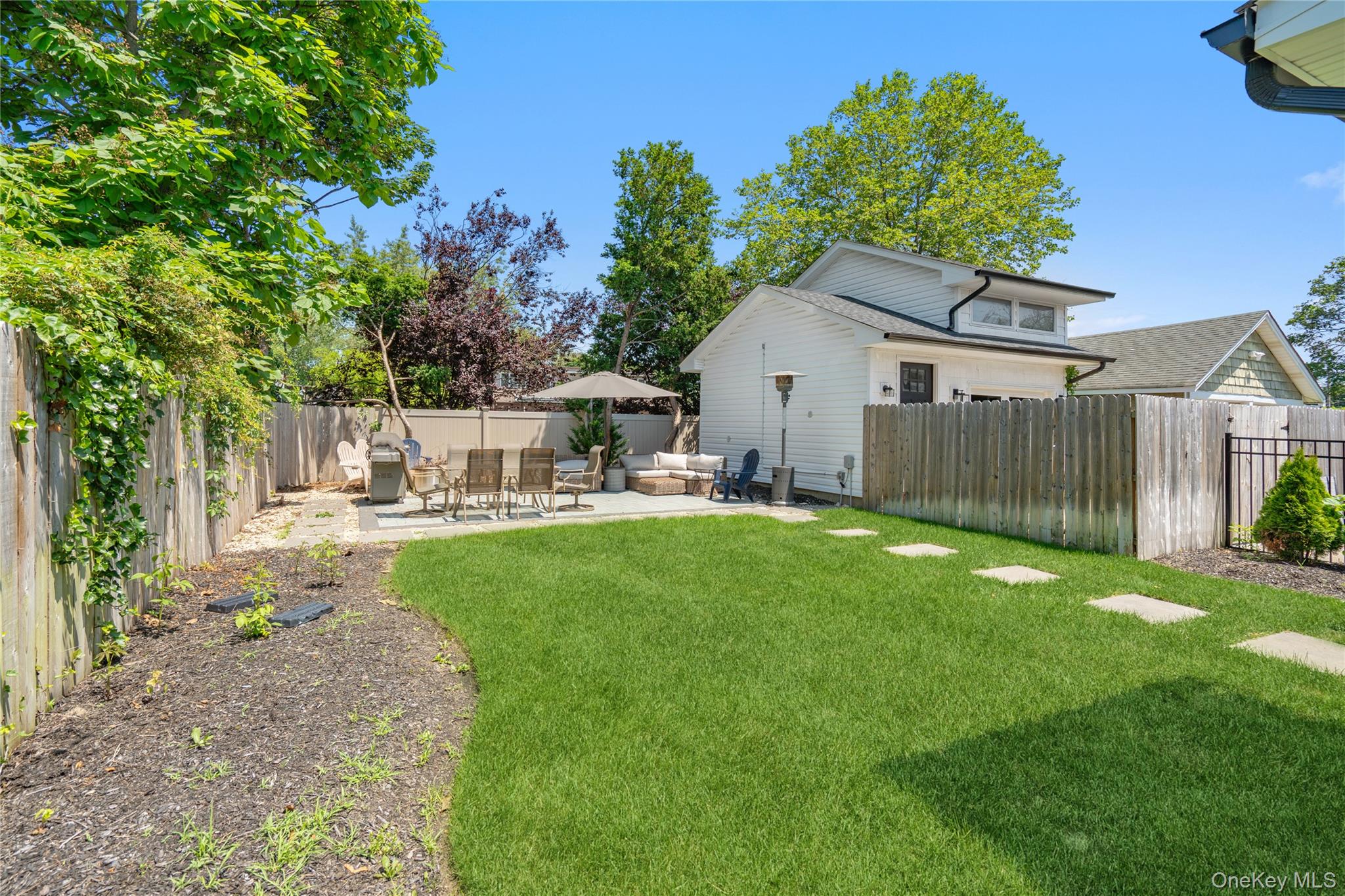 55 Cleveland Street Property Photo 32