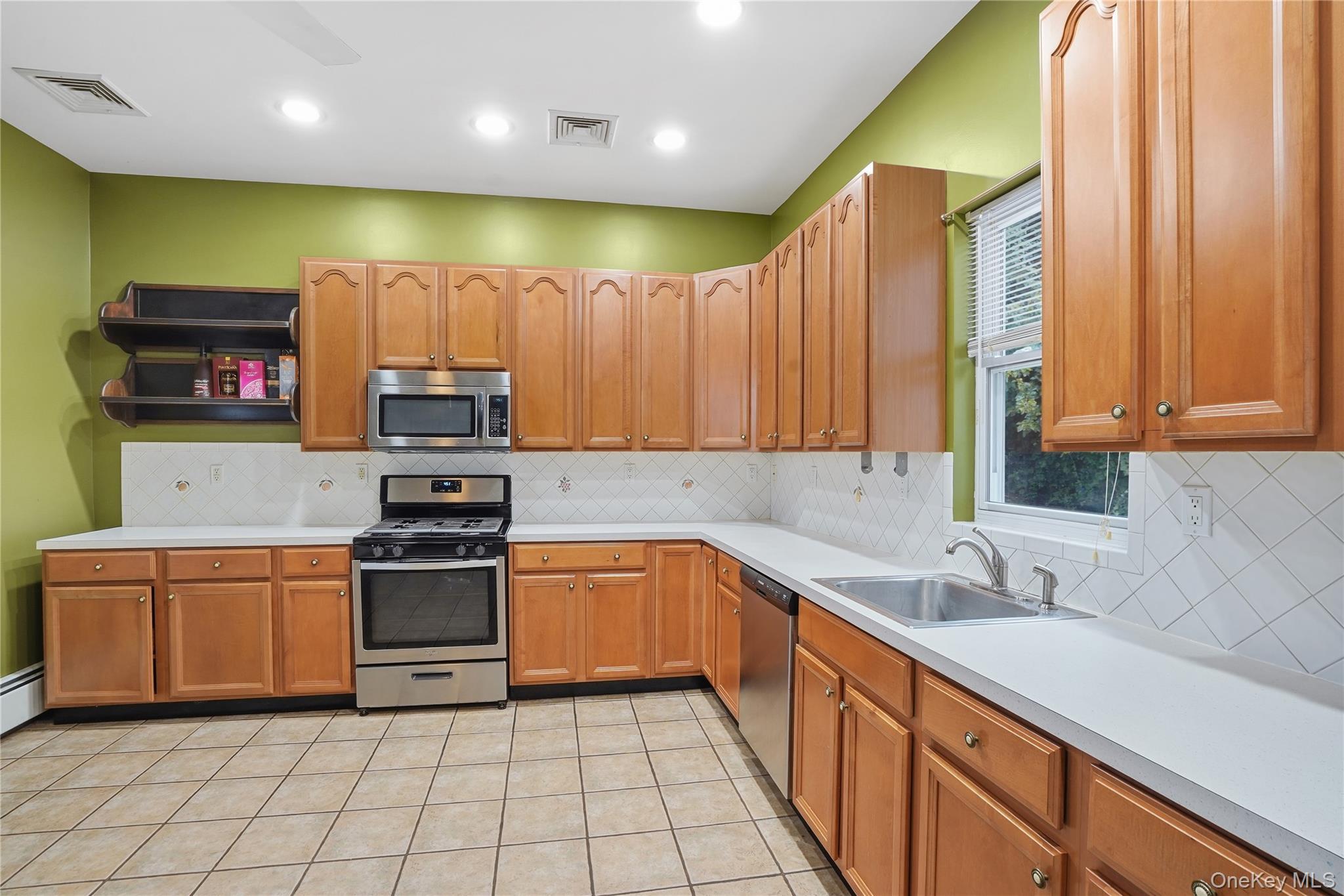 104 Maple Avenue Property Photo 7