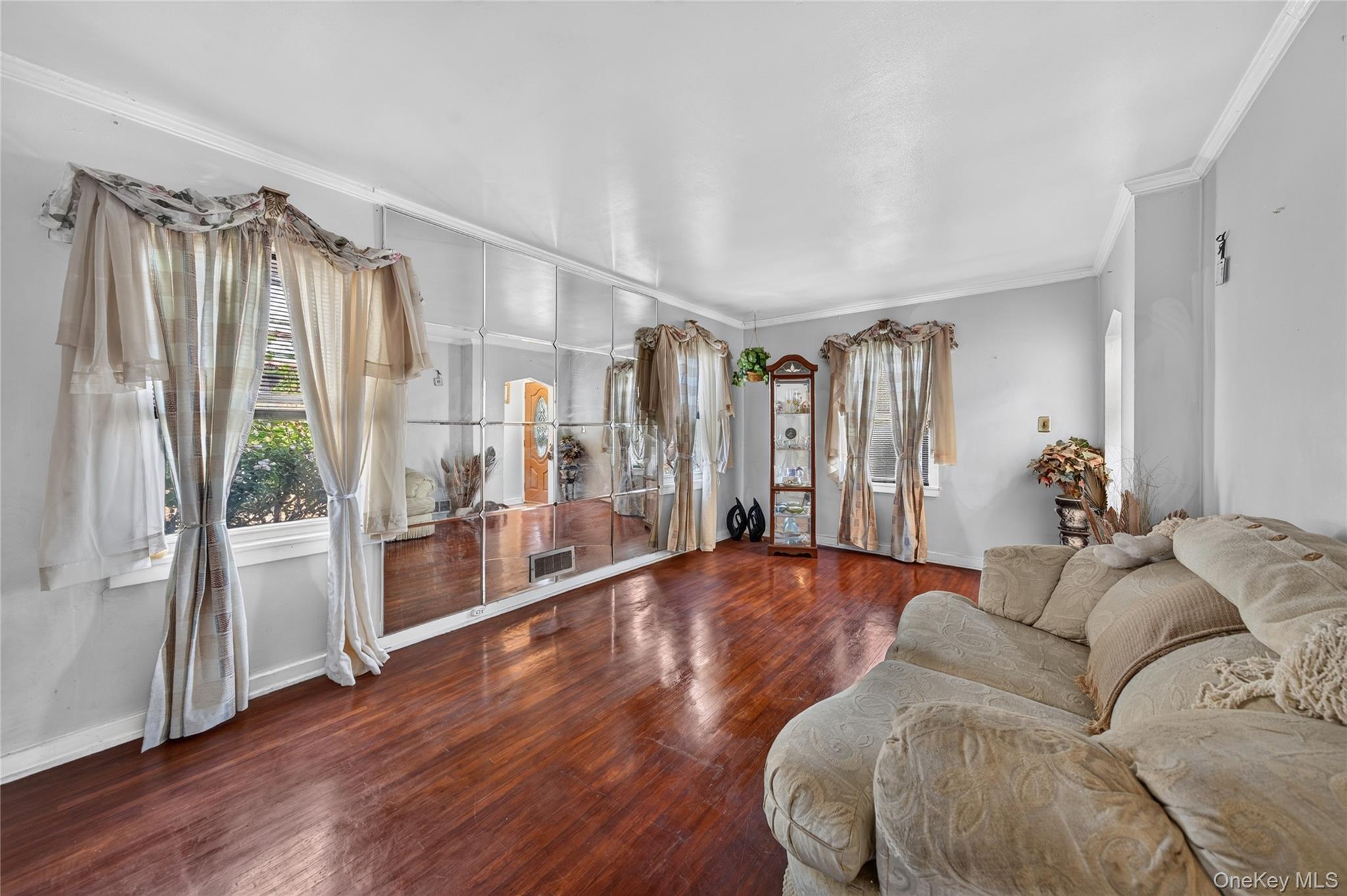 31 Circle Drive Property Photo 2