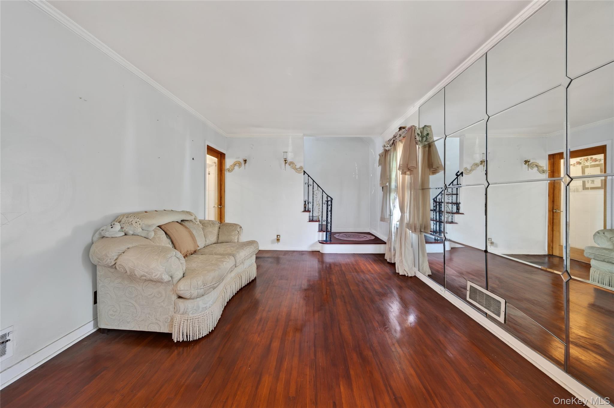 31 Circle Drive Property Photo 4