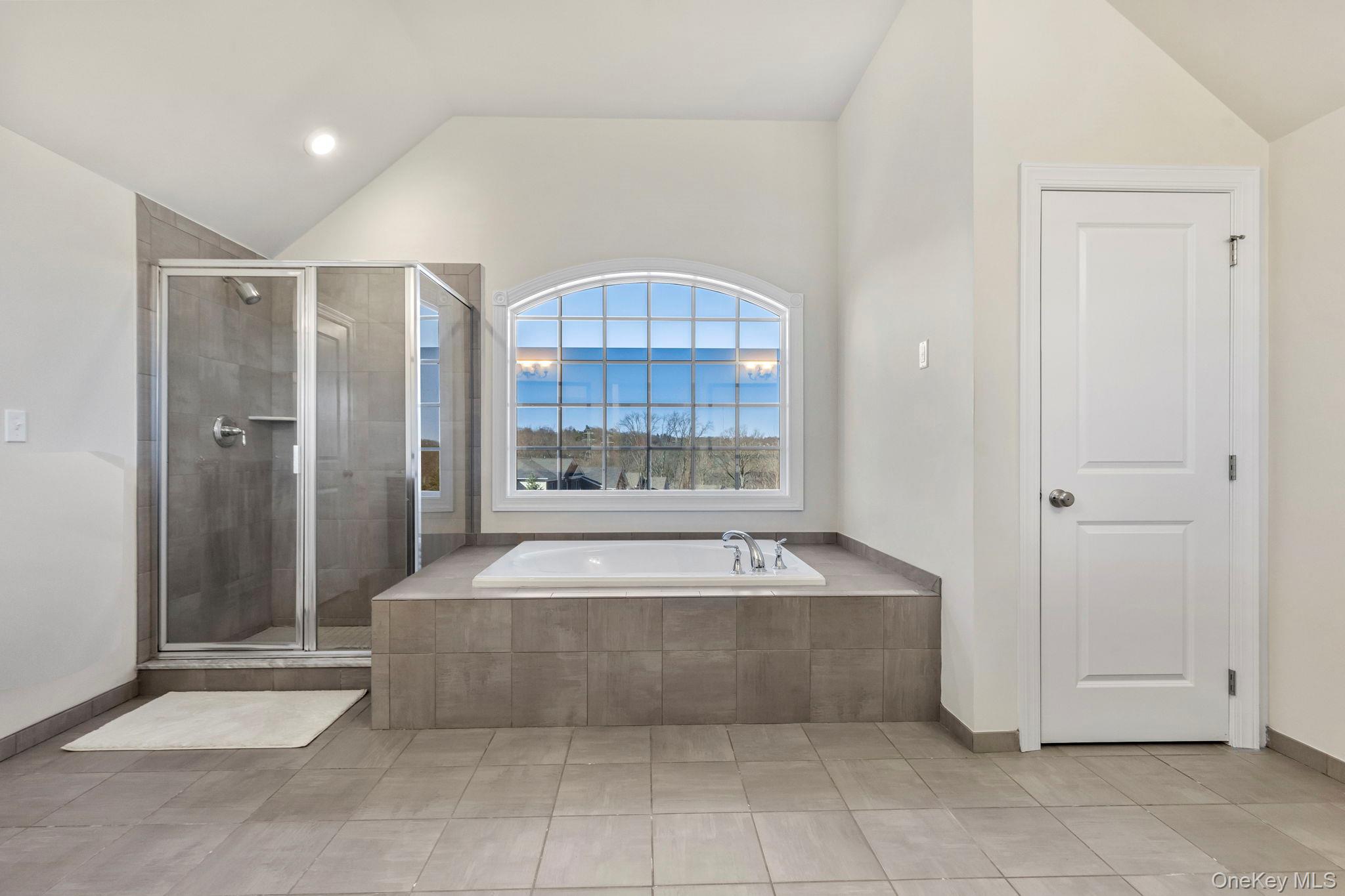 11 Fraydun Lane Property Photo 15