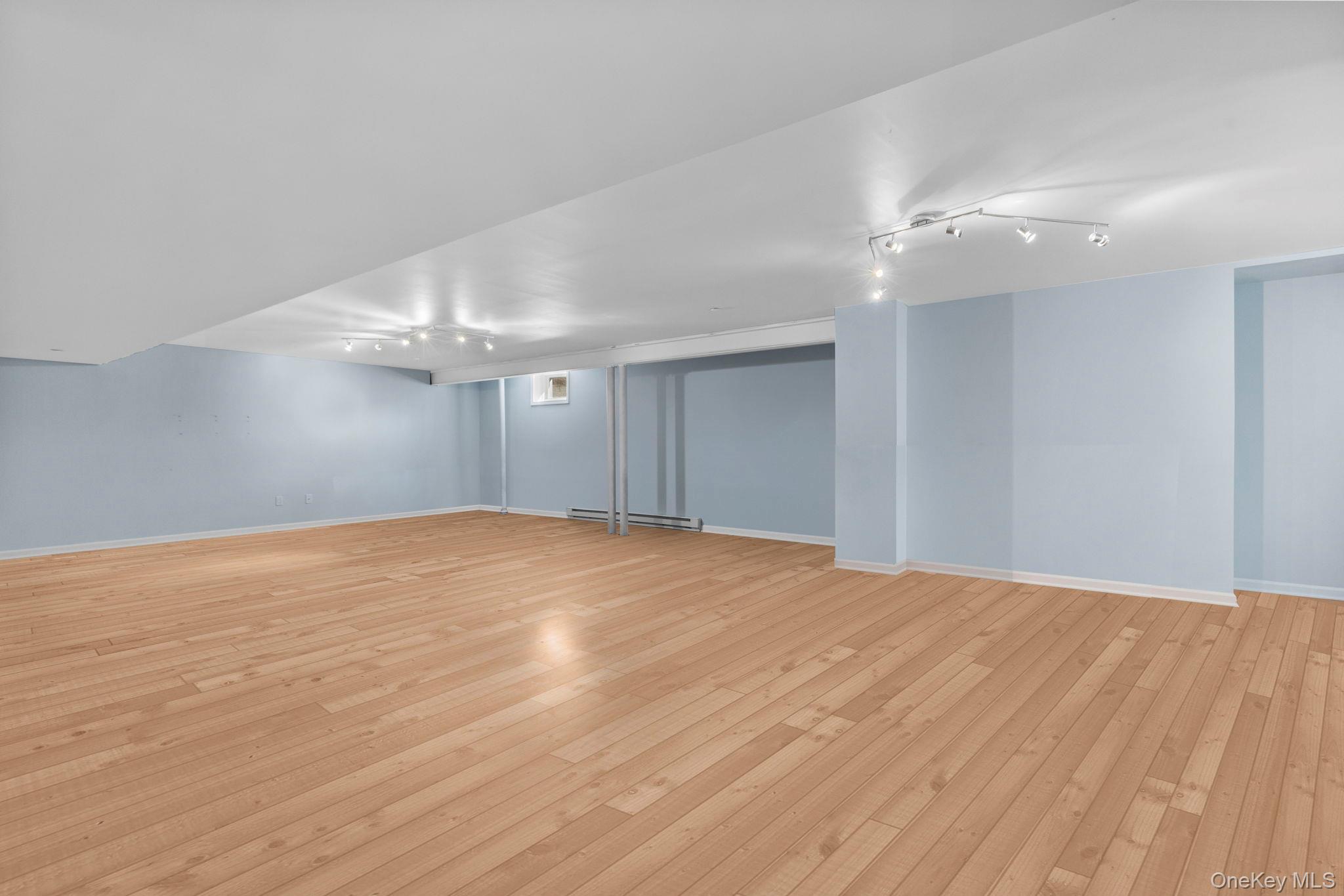 11 Fraydun Lane Property Photo 16
