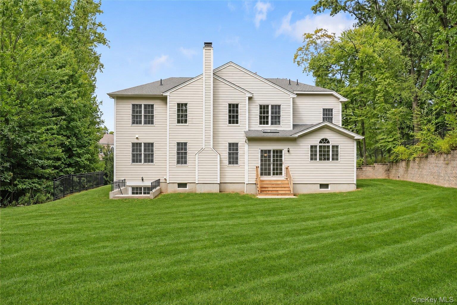 11 Fraydun Lane Property Photo 19