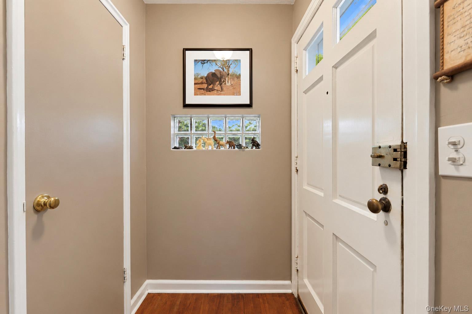 208 First Street Property Photo 9