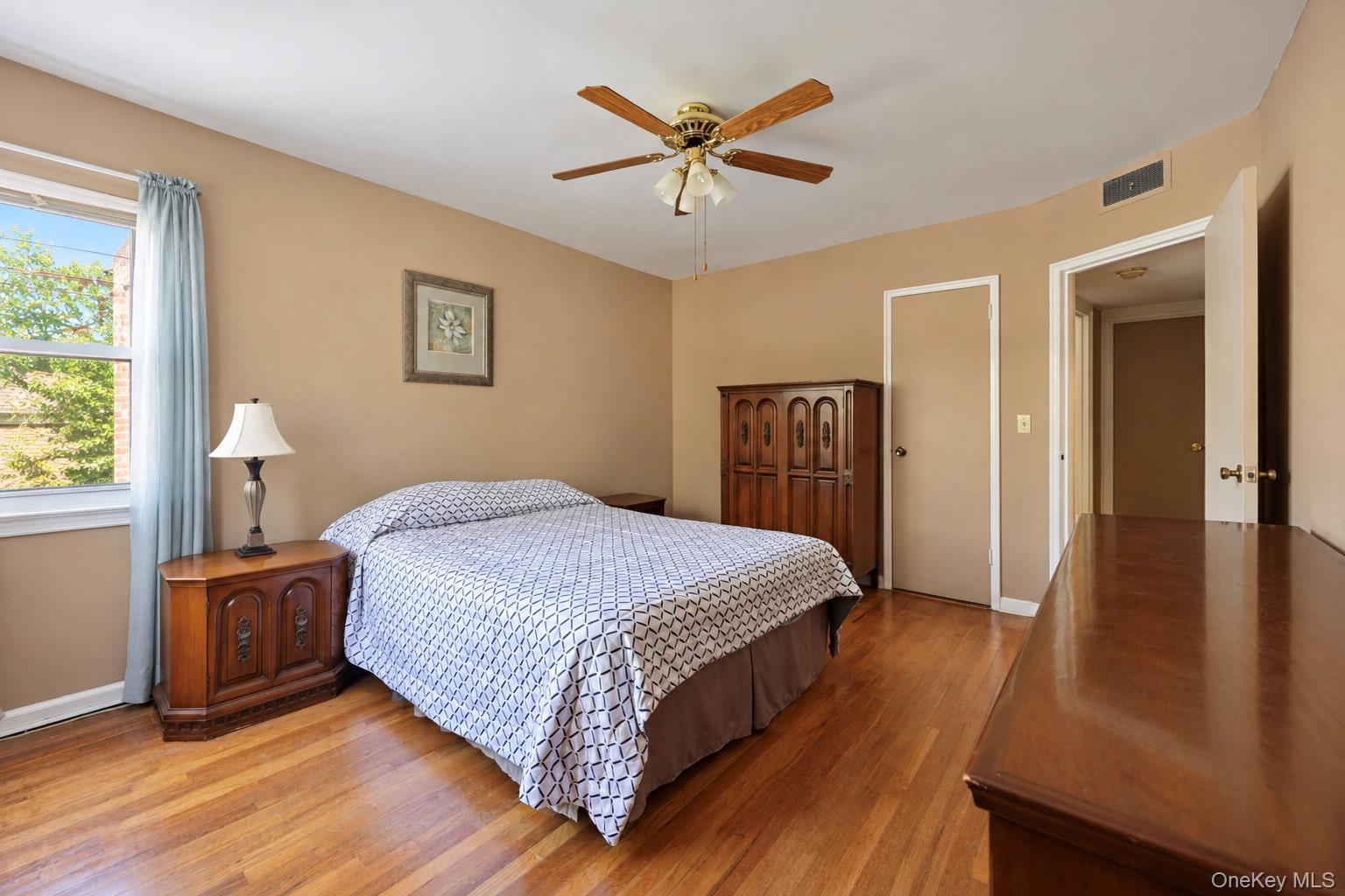 208 First Street Property Photo 21