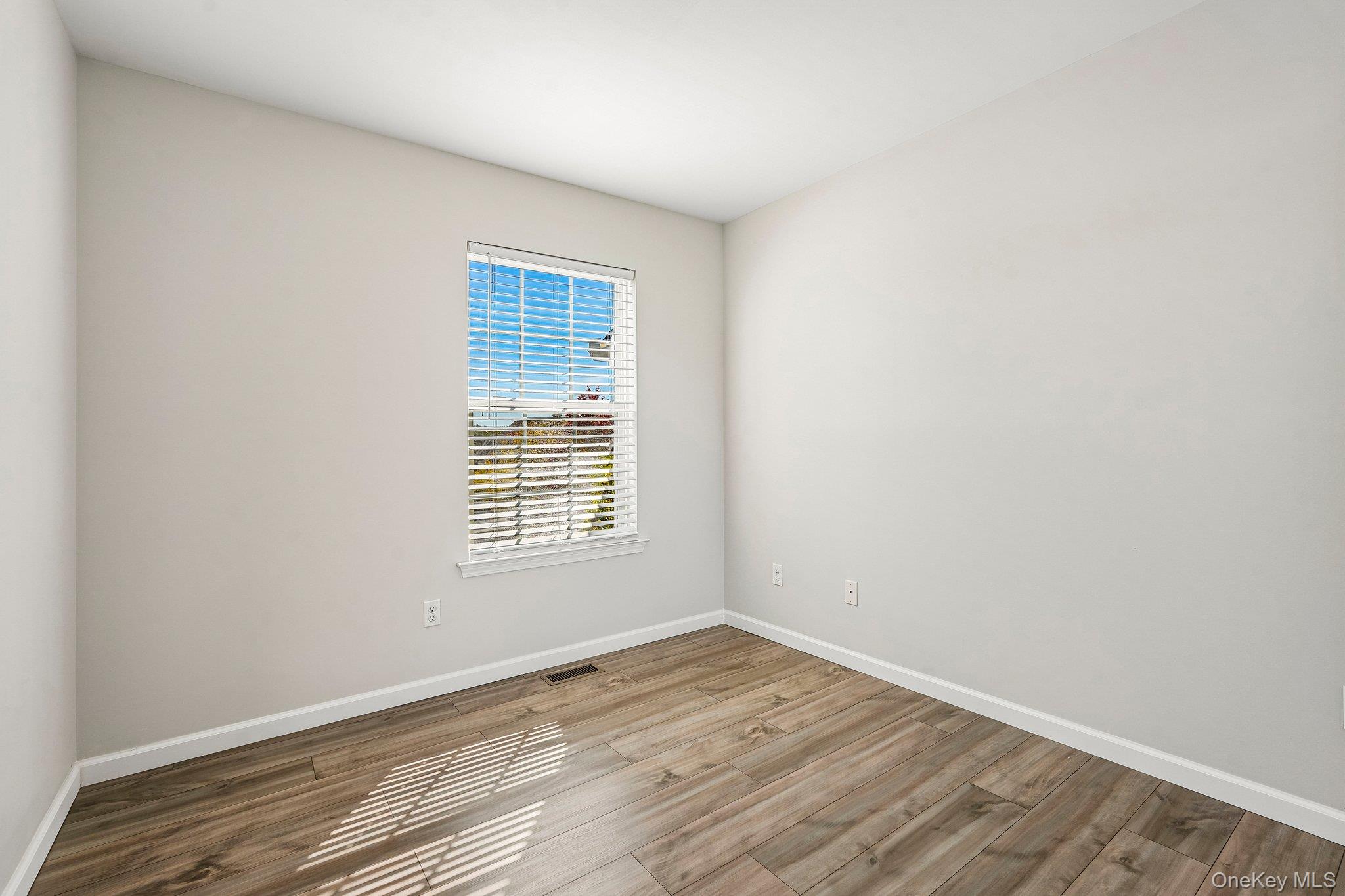 109 Barr Lane Property Photo 28