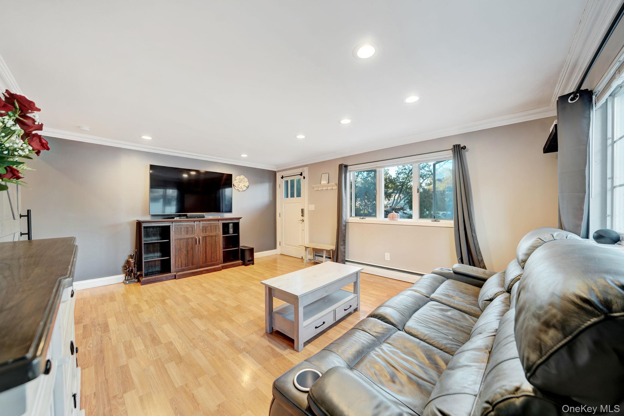 629 East Drive Property Photo 12