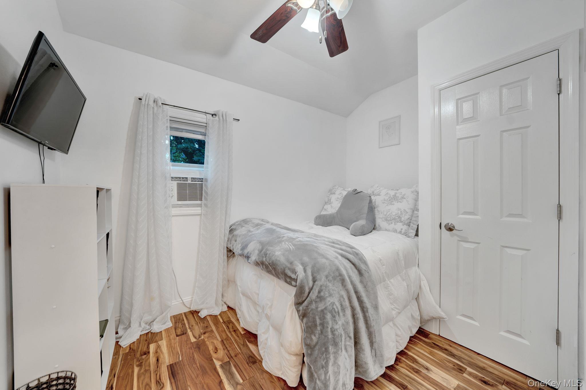 629 East Drive Property Photo 19