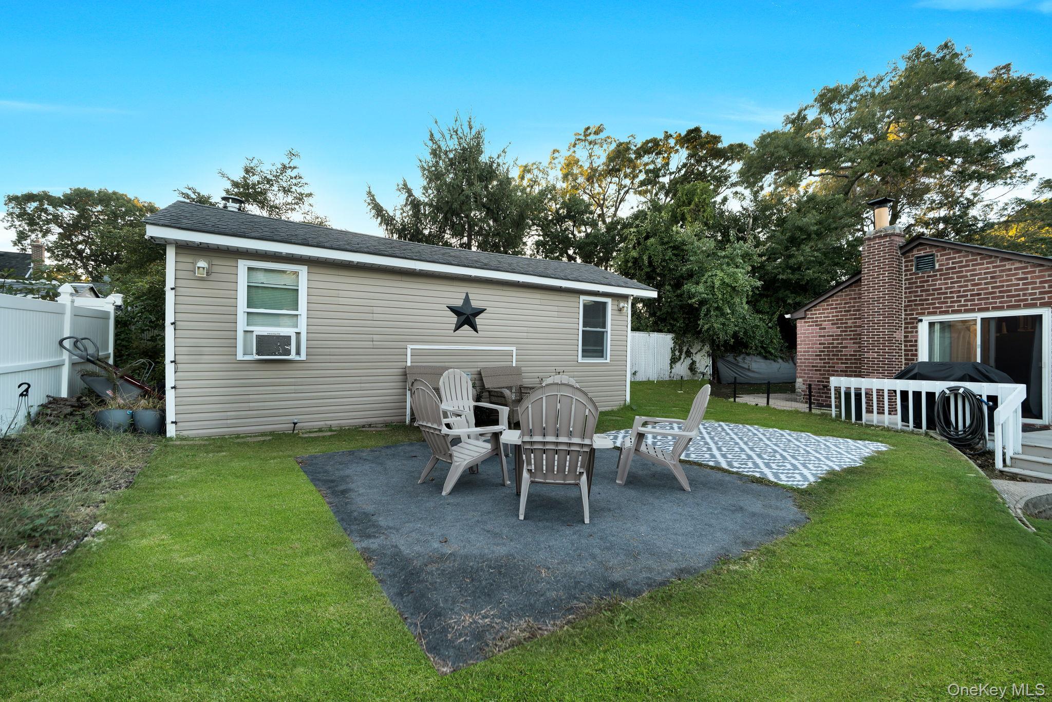 629 East Drive Property Photo 31