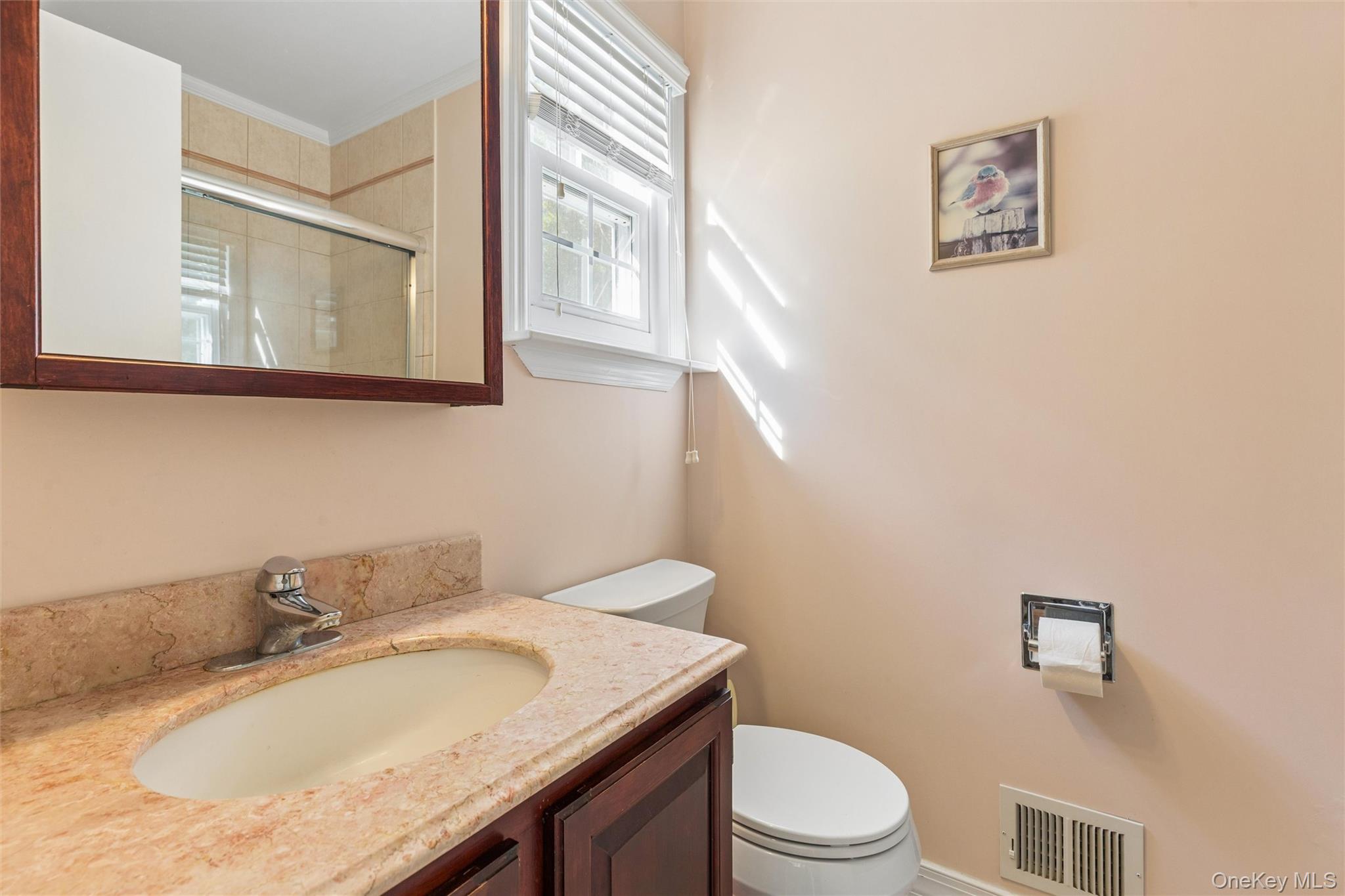 24 Huntington Commons Property Photo 14